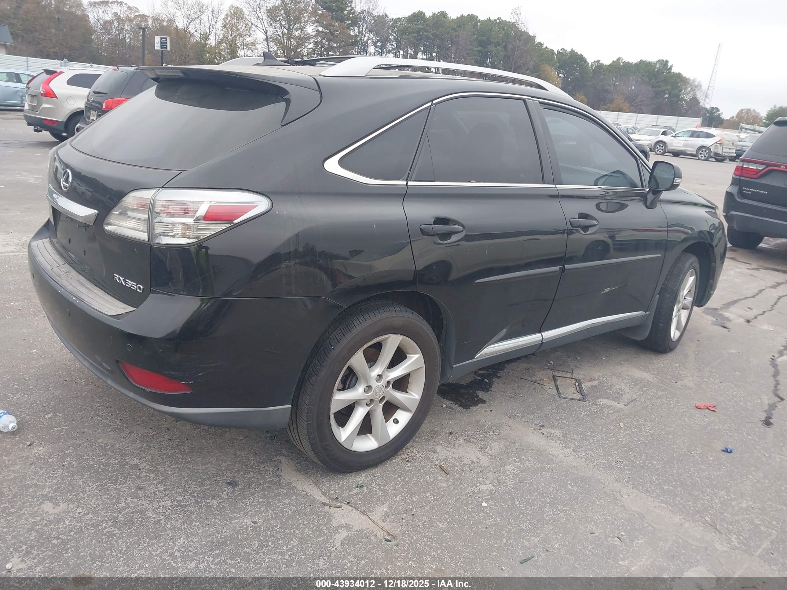 LEXUS RX image 4