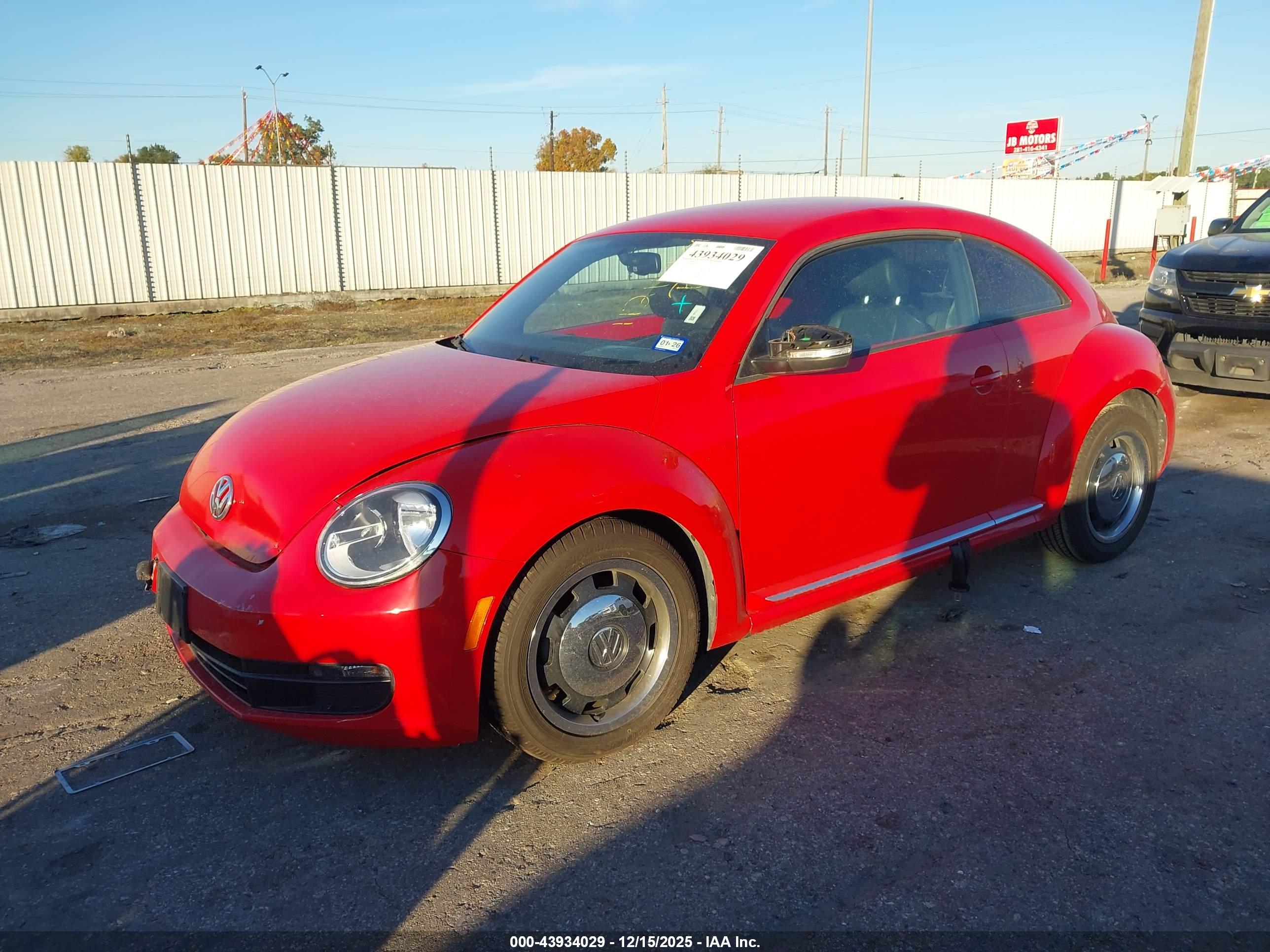 VOLKSWAGEN BEETLE image 2