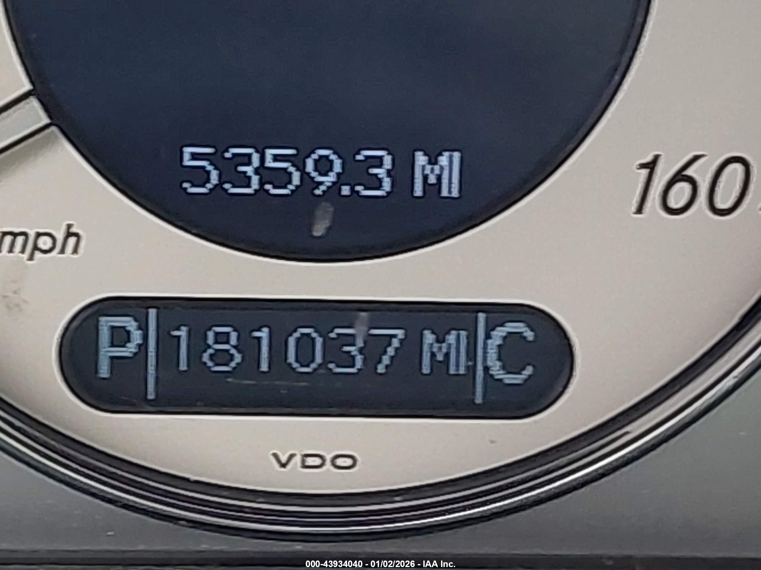 MERCEDES-BENZ E image 7