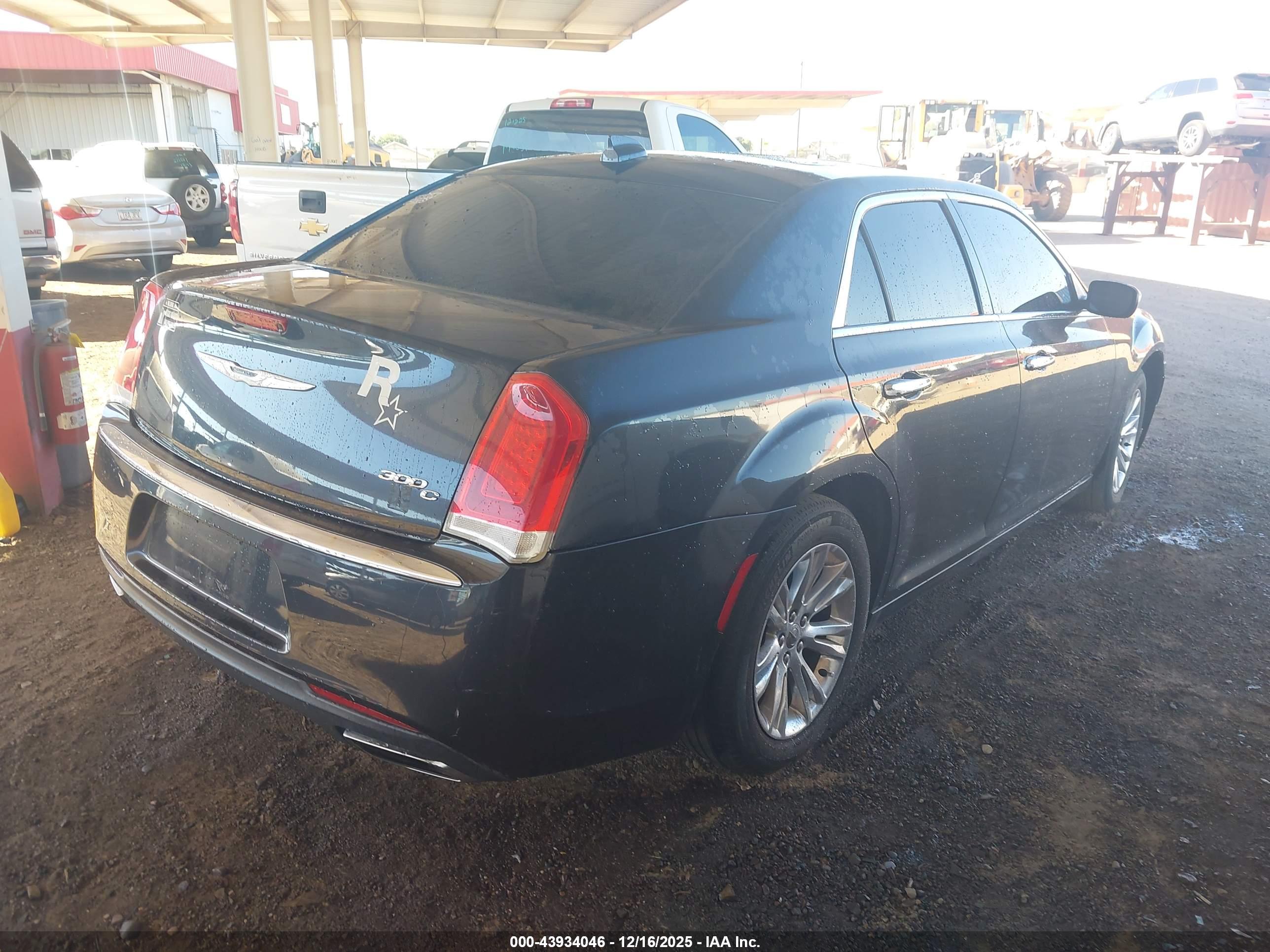 CHRYSLER 300C image 4