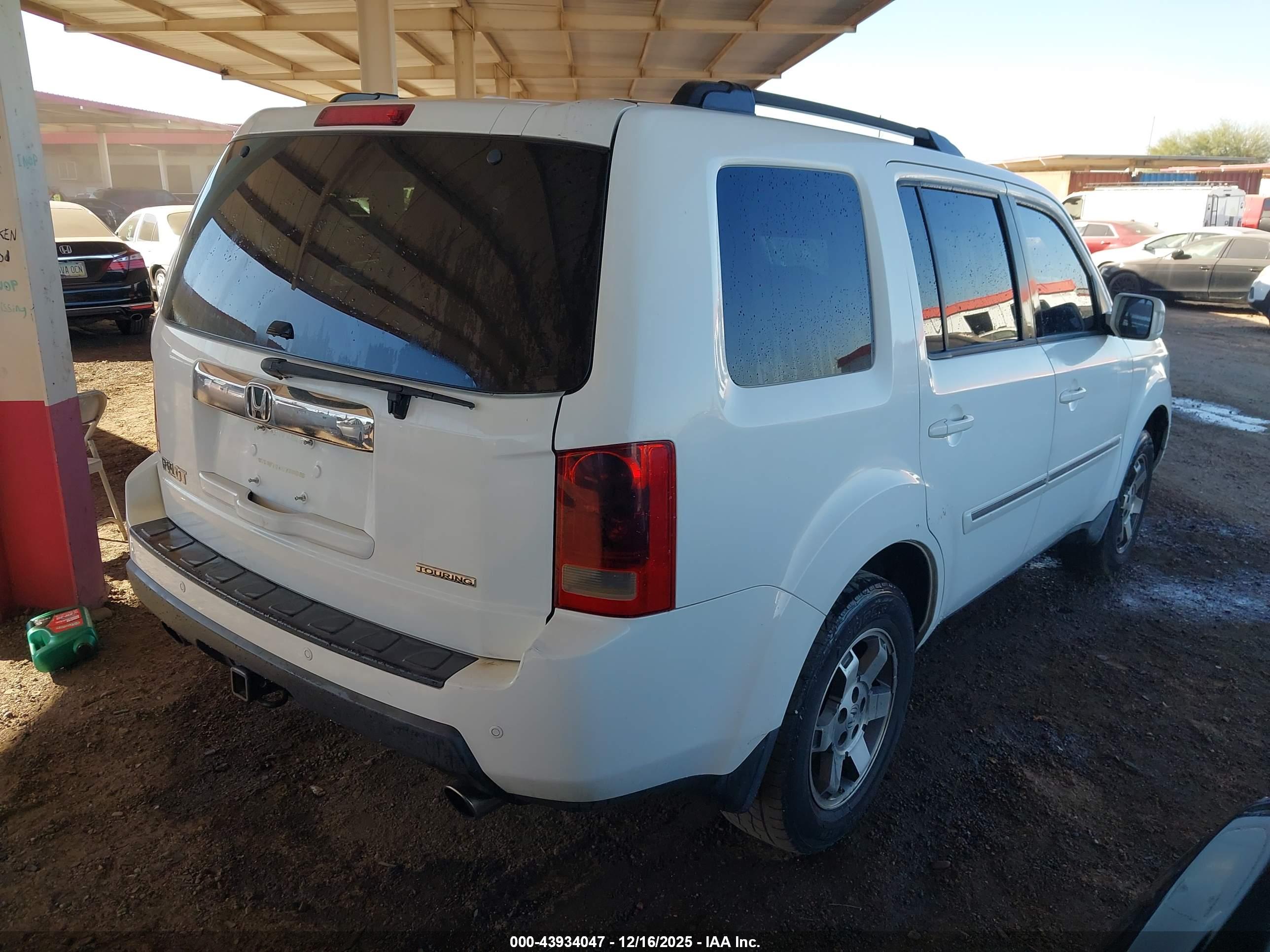 HONDA PILOT image 4