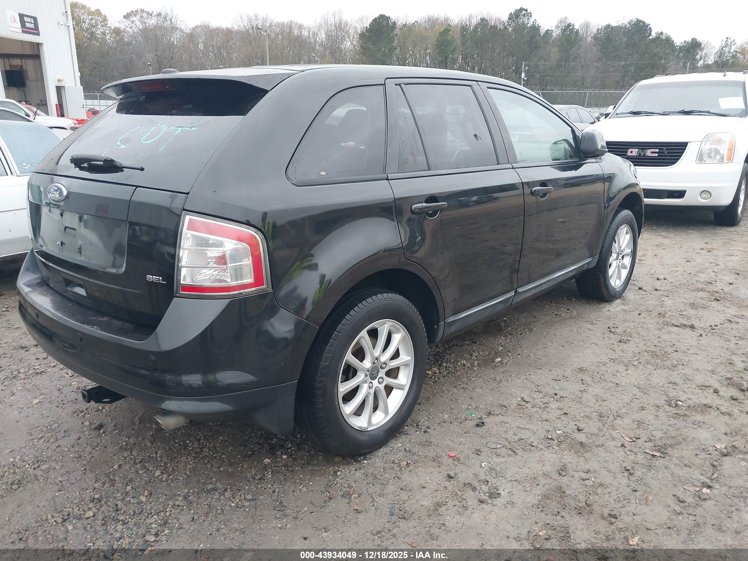 FORD EDGE image 4