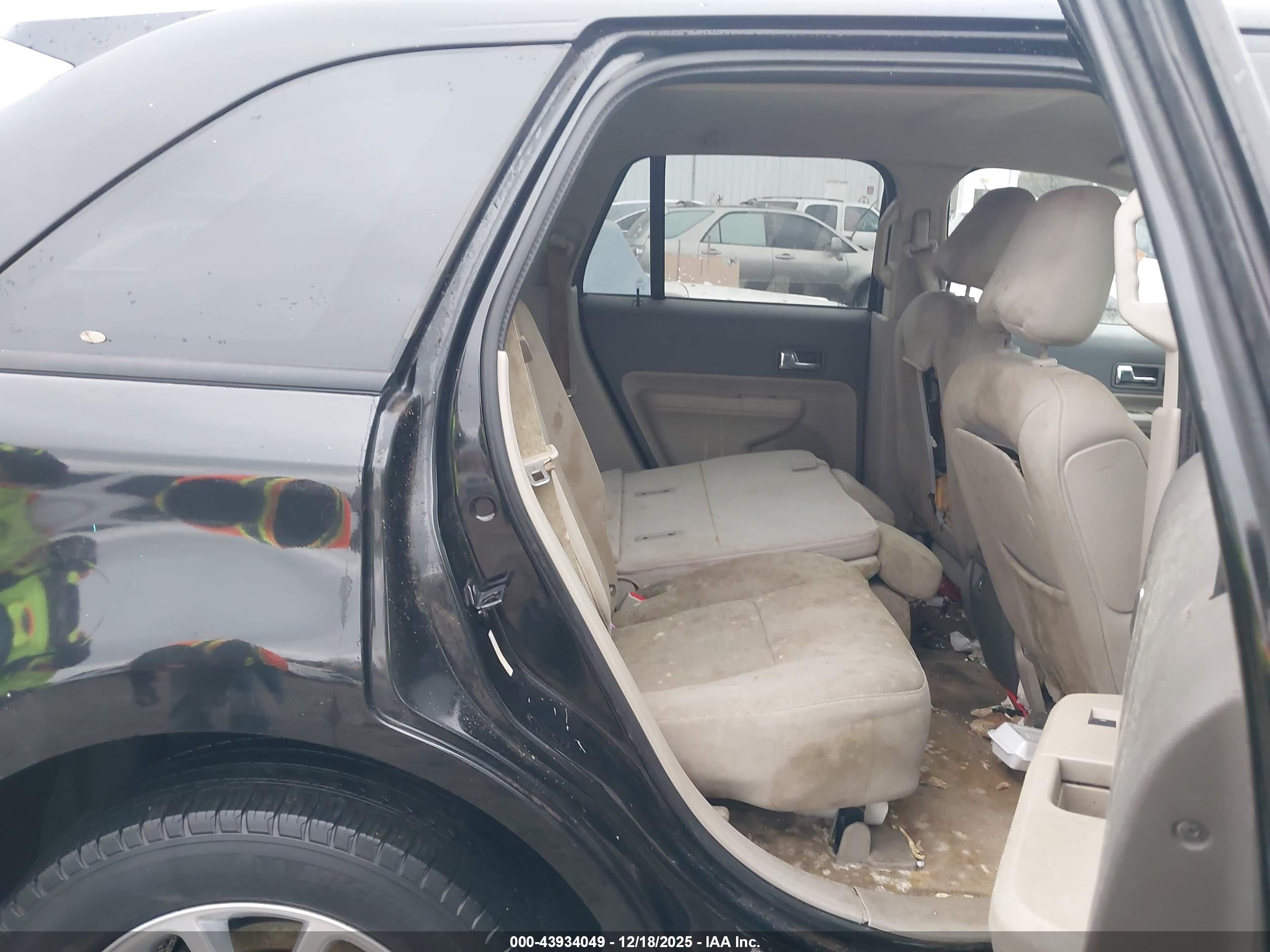 FORD EDGE image 8