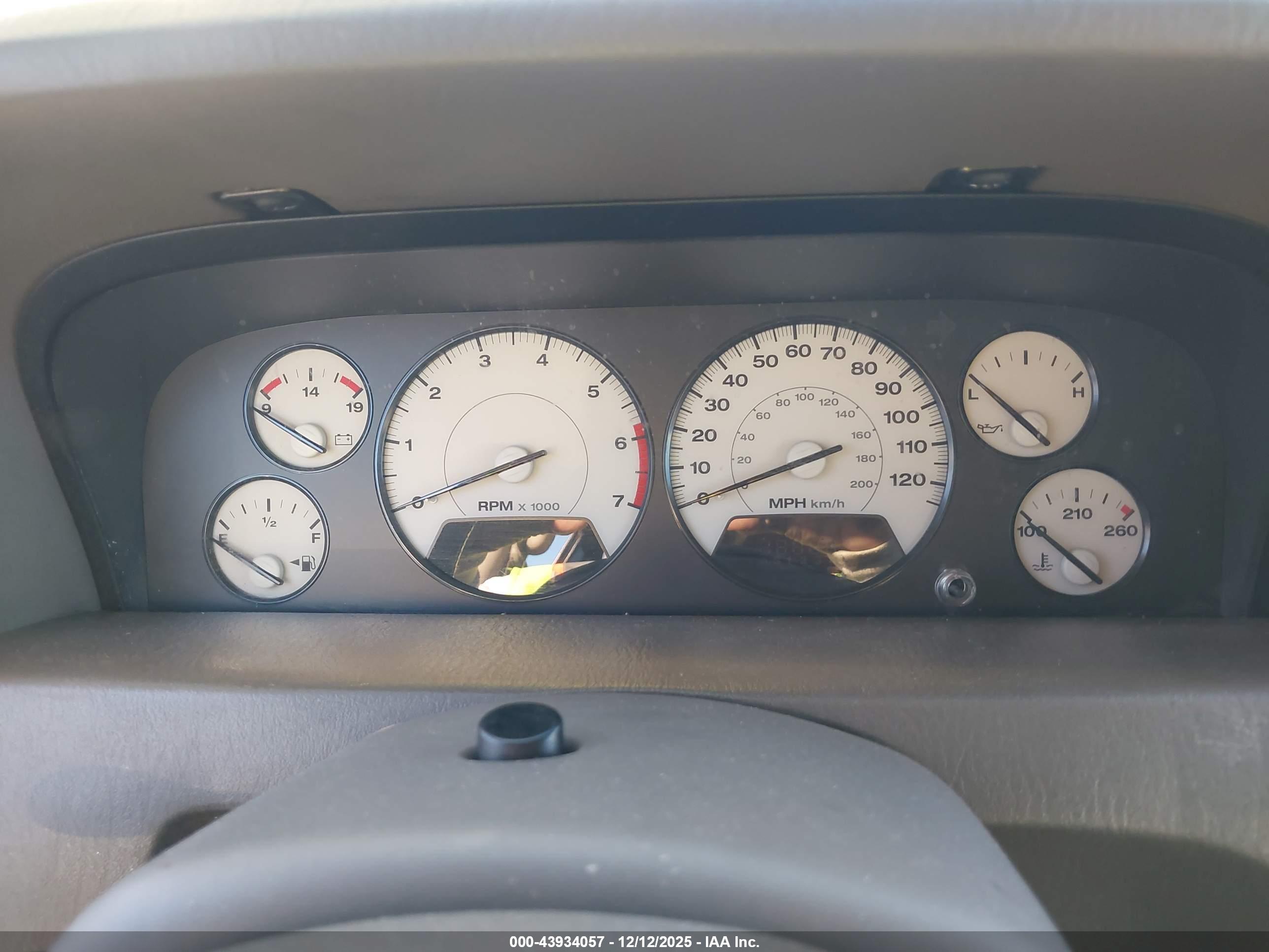JEEP GRAND image 7