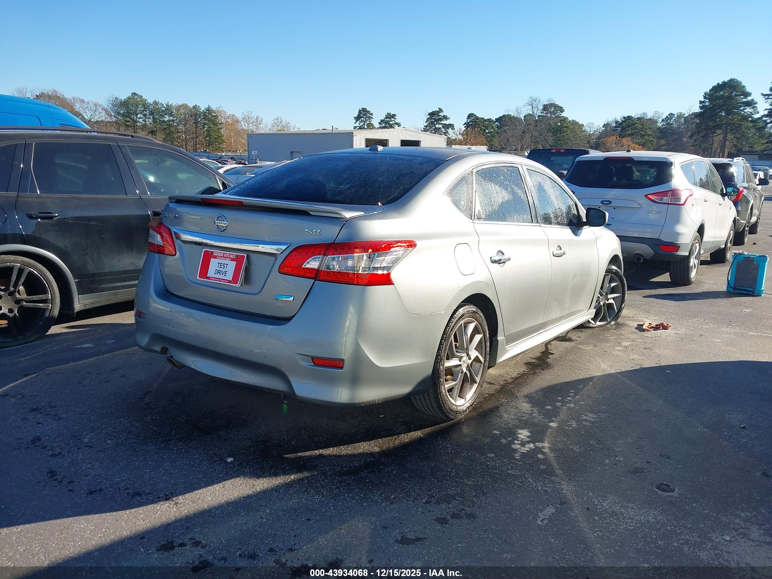 NISSAN SENTRA image 4