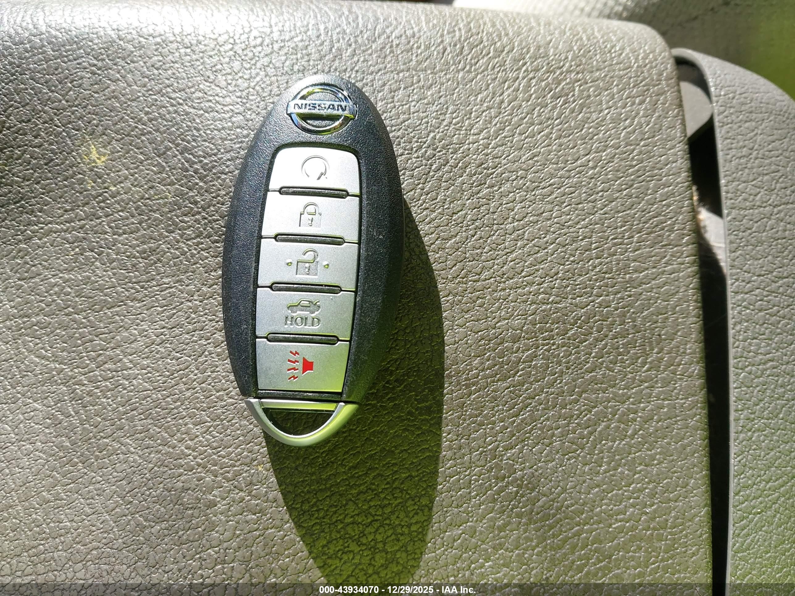 NISSAN ALTIMA image 11