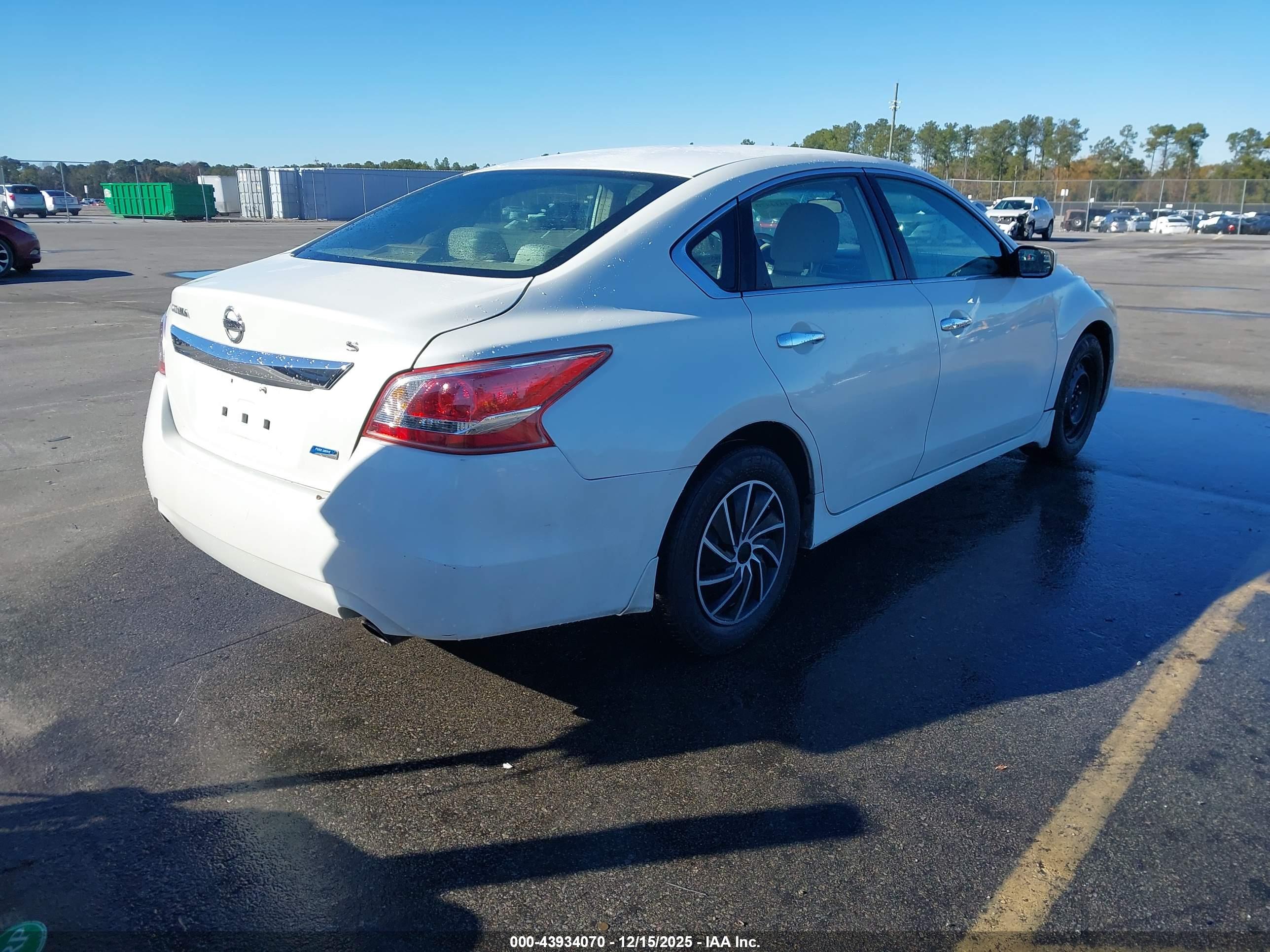 NISSAN ALTIMA image 4