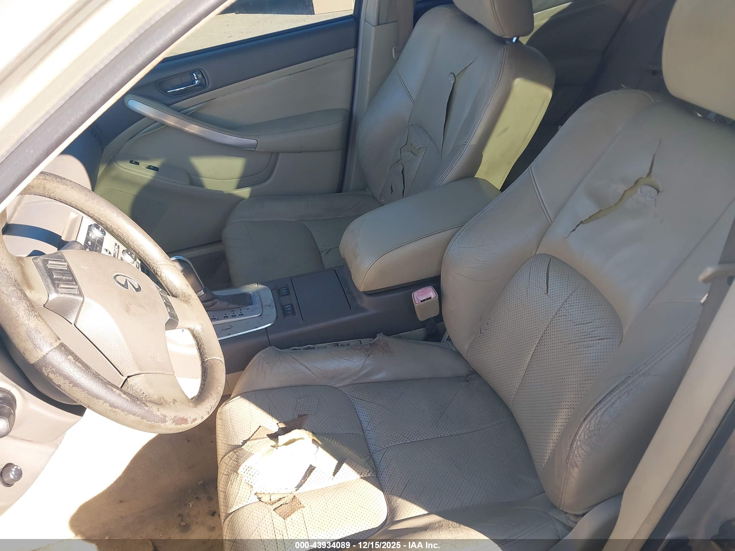 INFINITI G35 image 6