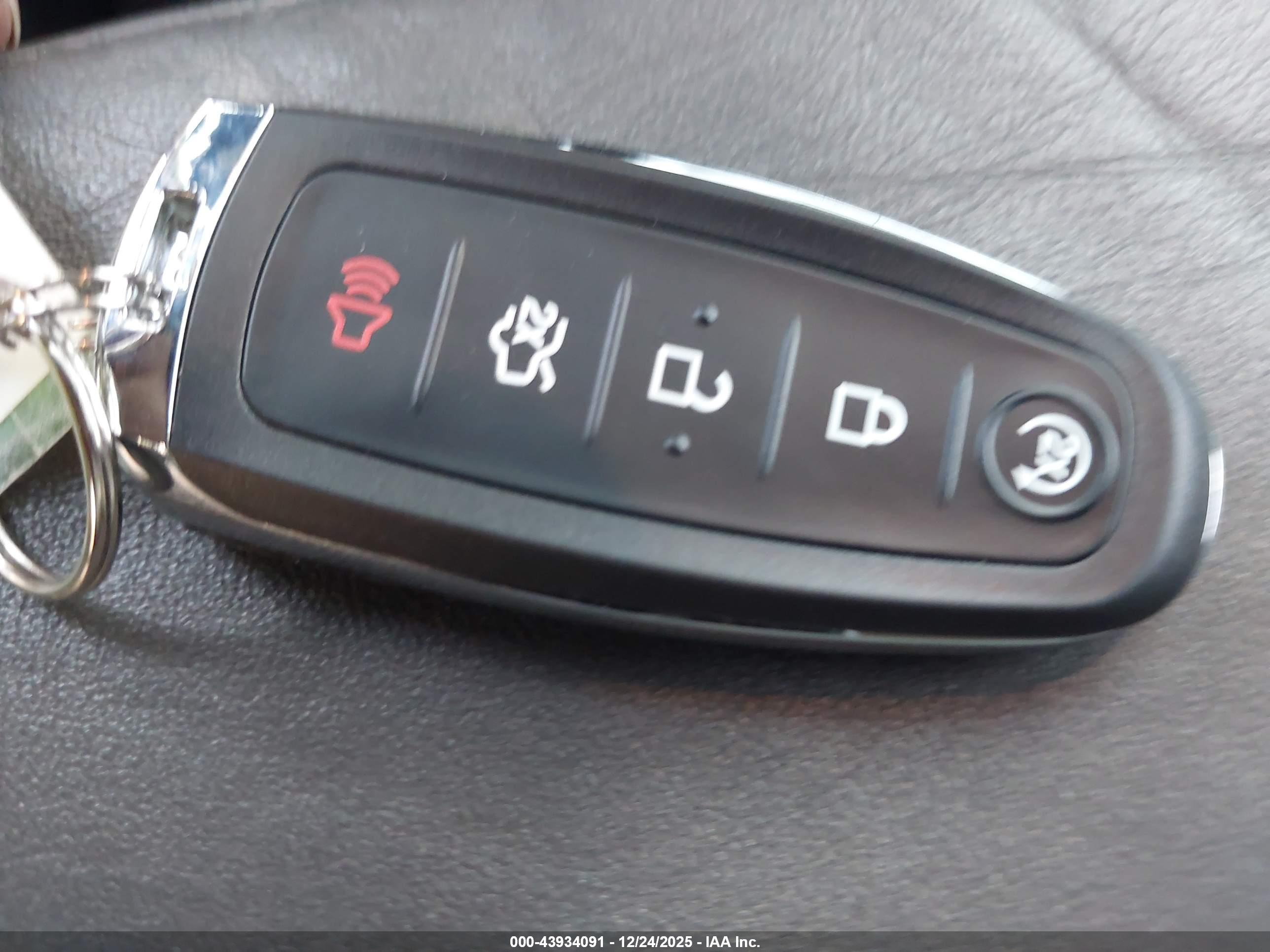 FORD EDGE image 11