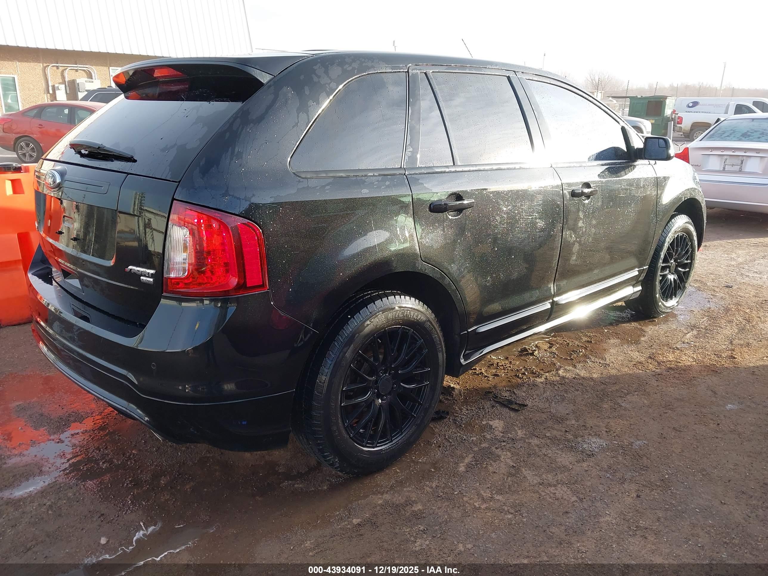 FORD EDGE image 4