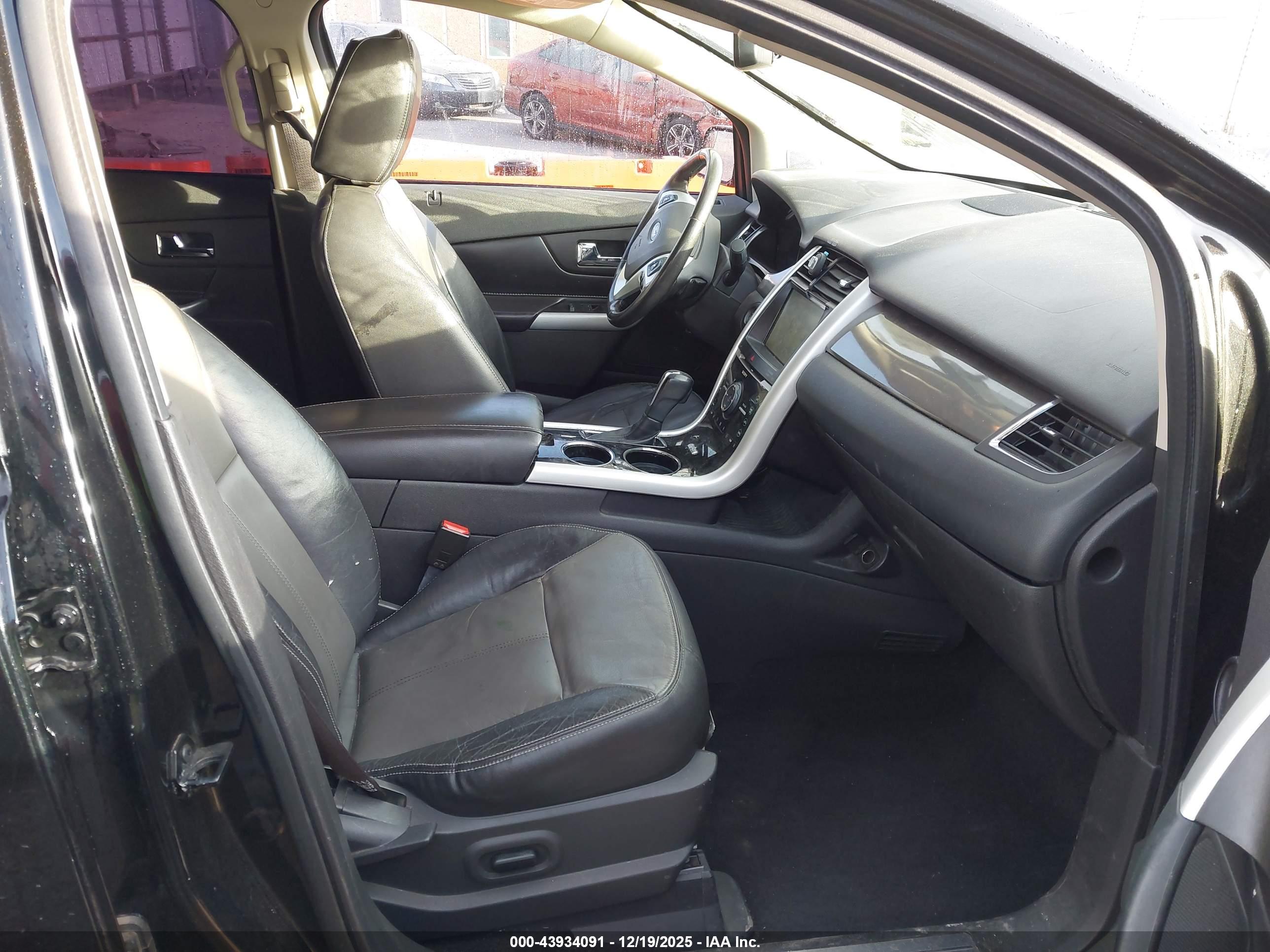 FORD EDGE image 5