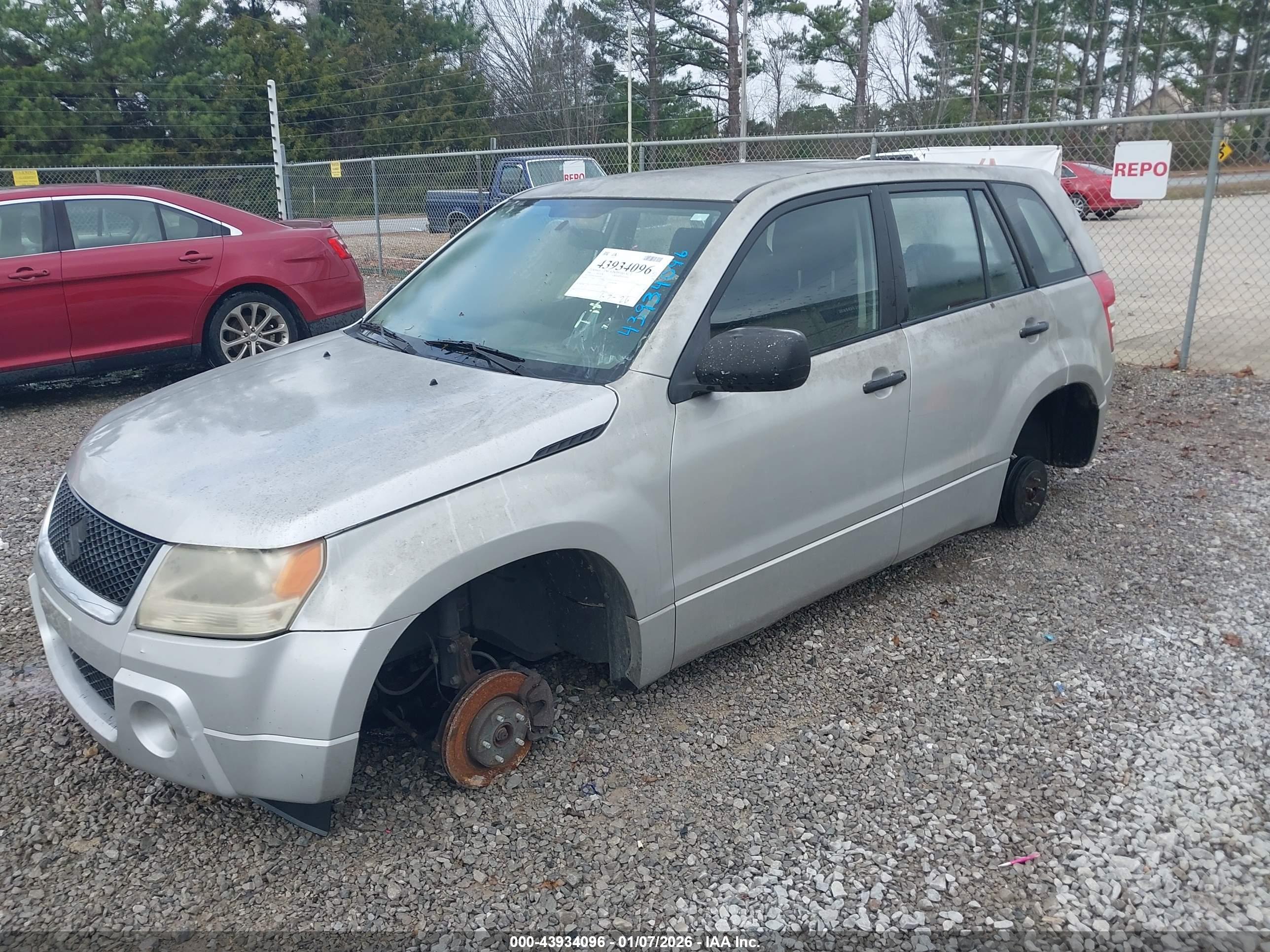 SUZUKI GRAND image 6