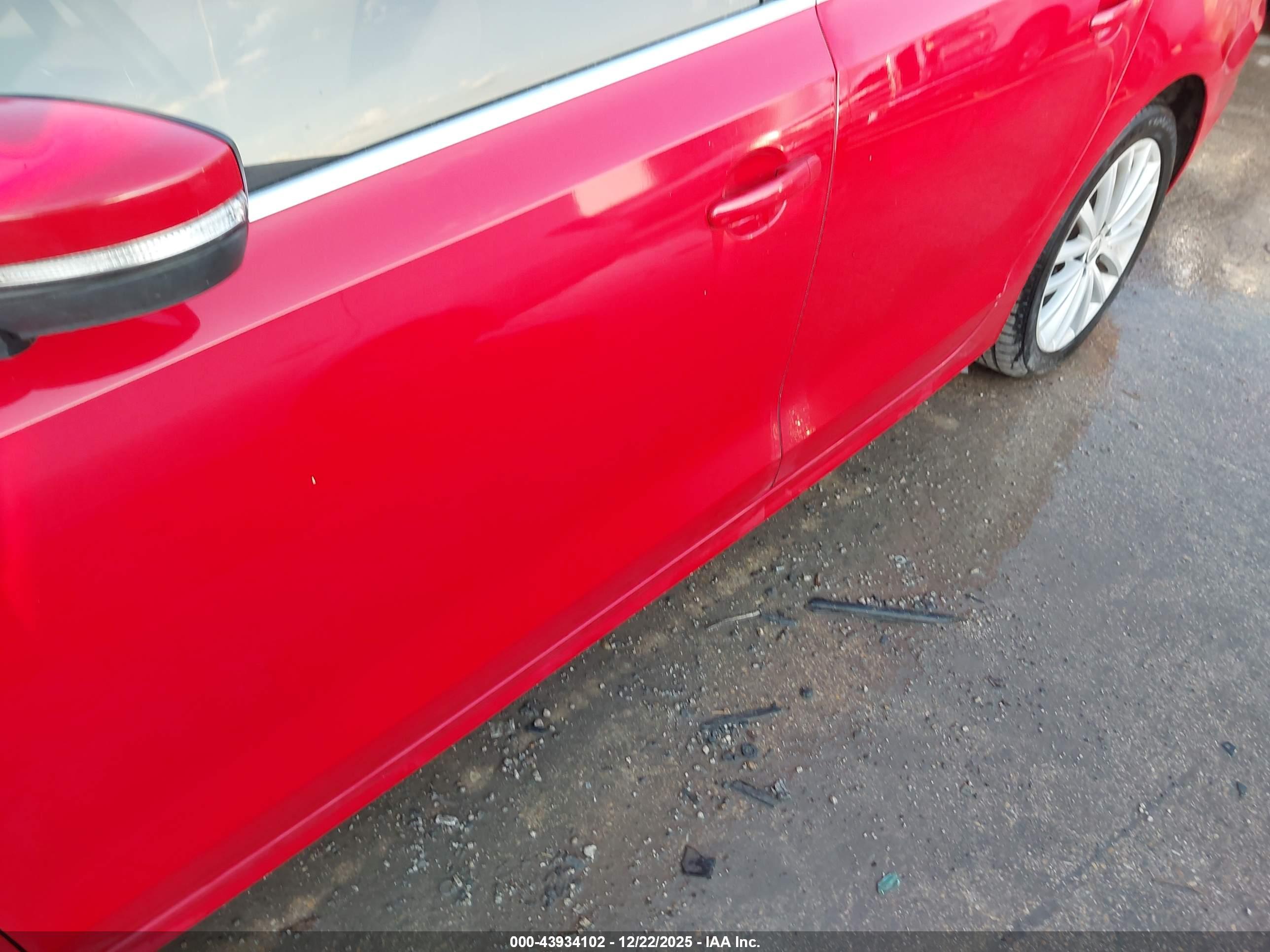 VOLKSWAGEN JETTA image 6