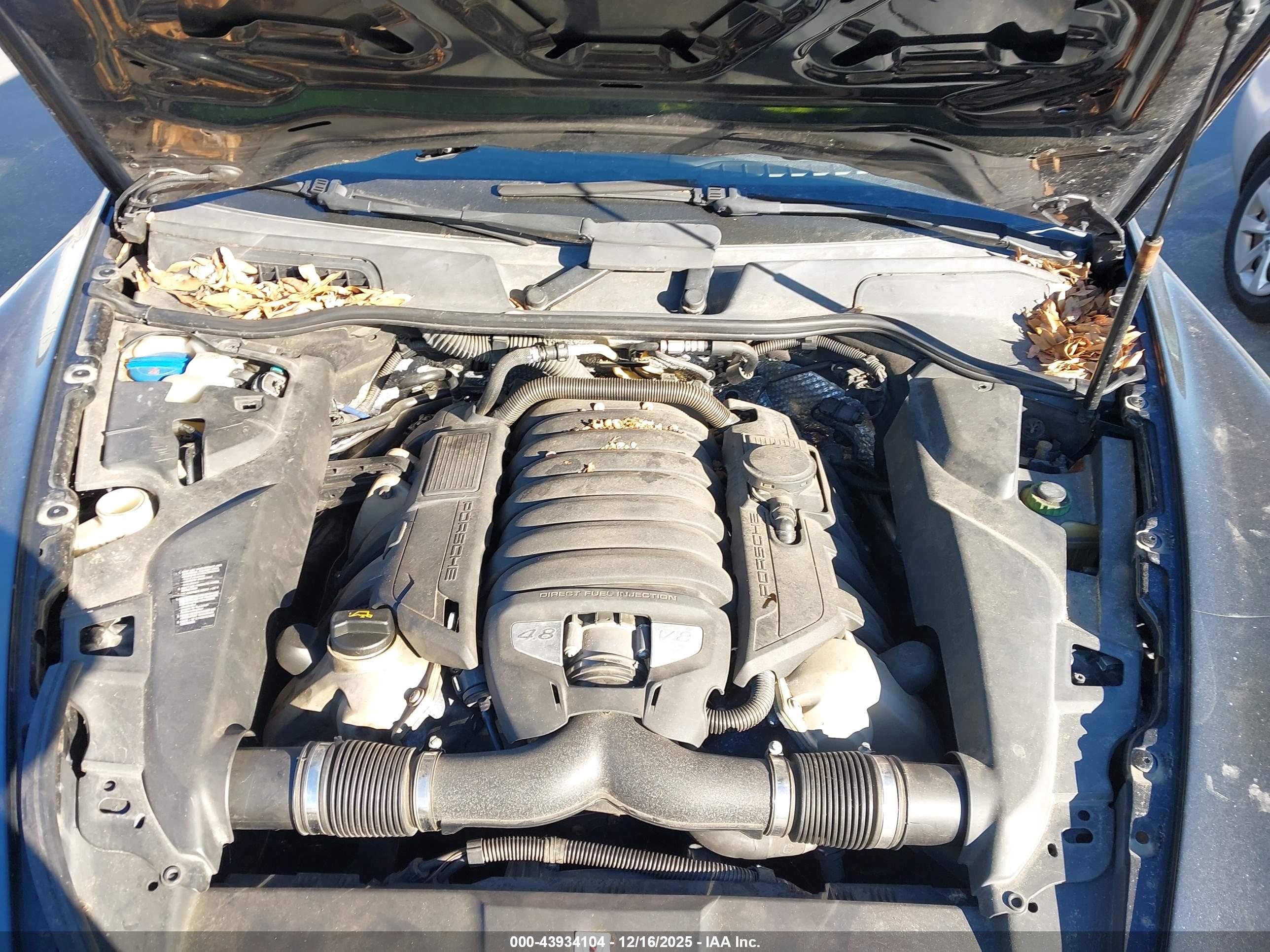 PORSCHE CAYENNE image 10