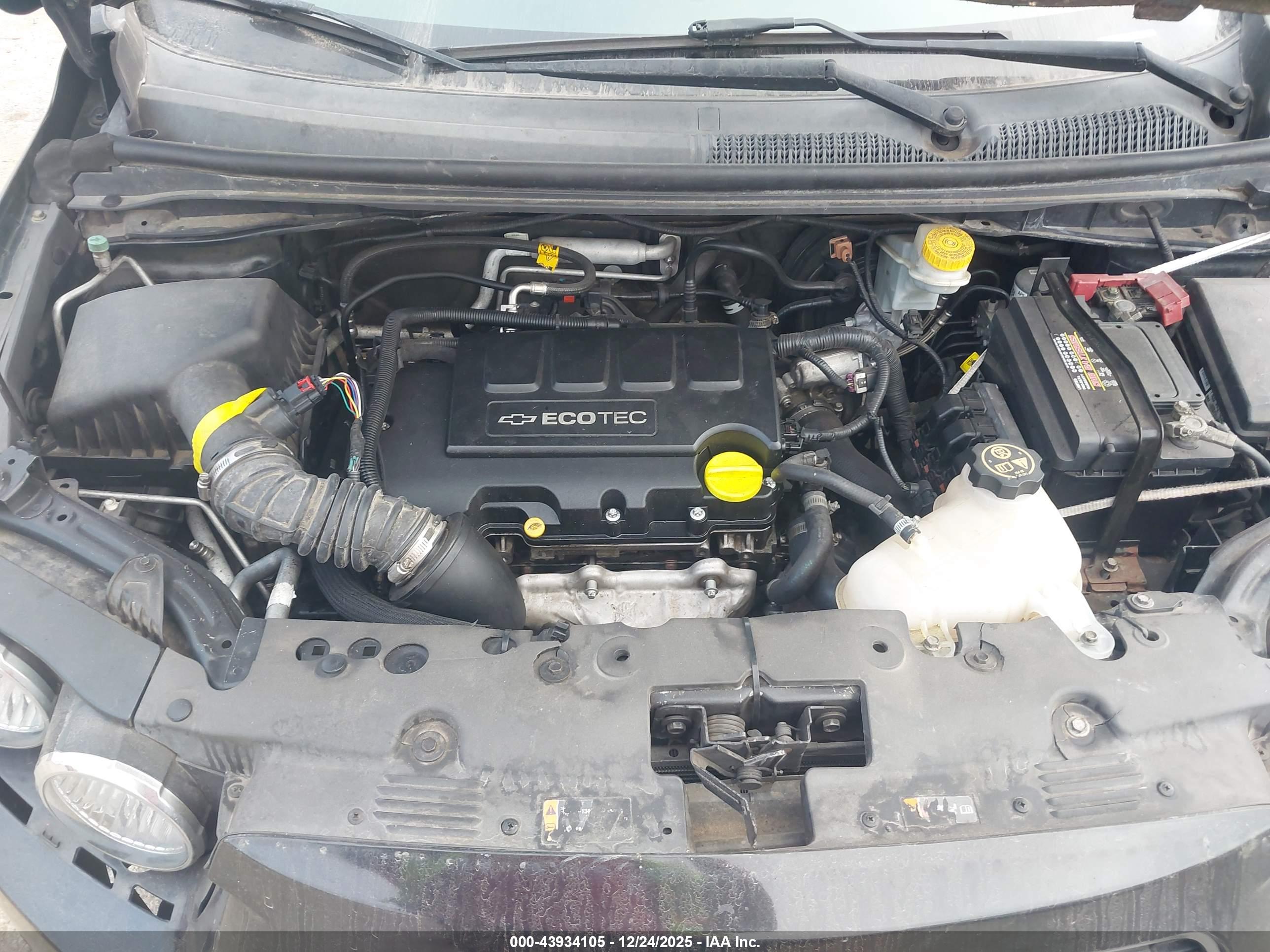 CHEVROLET SONIC image 10