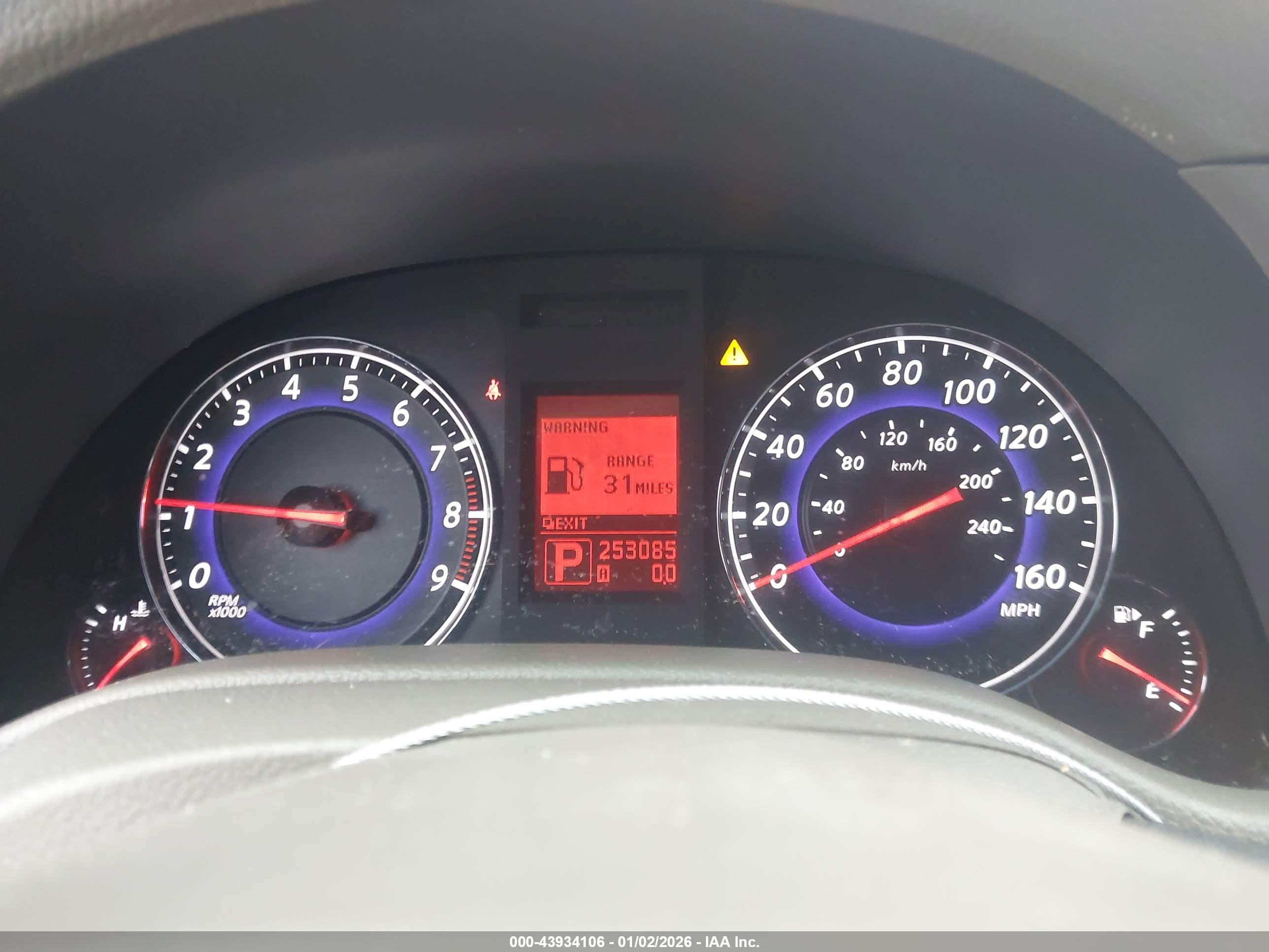 INFINITI G37 image 7