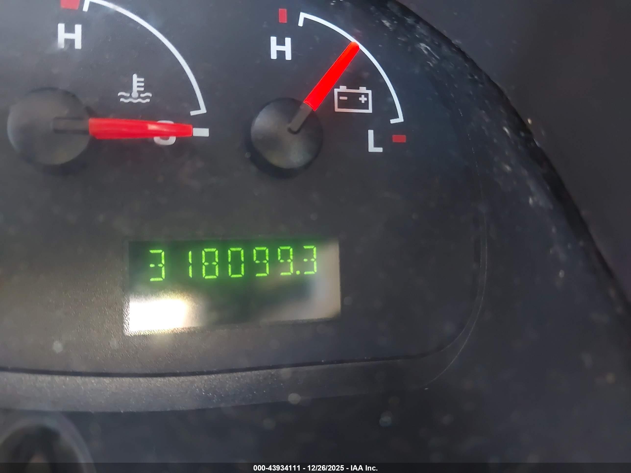 FORD E-350 image 7