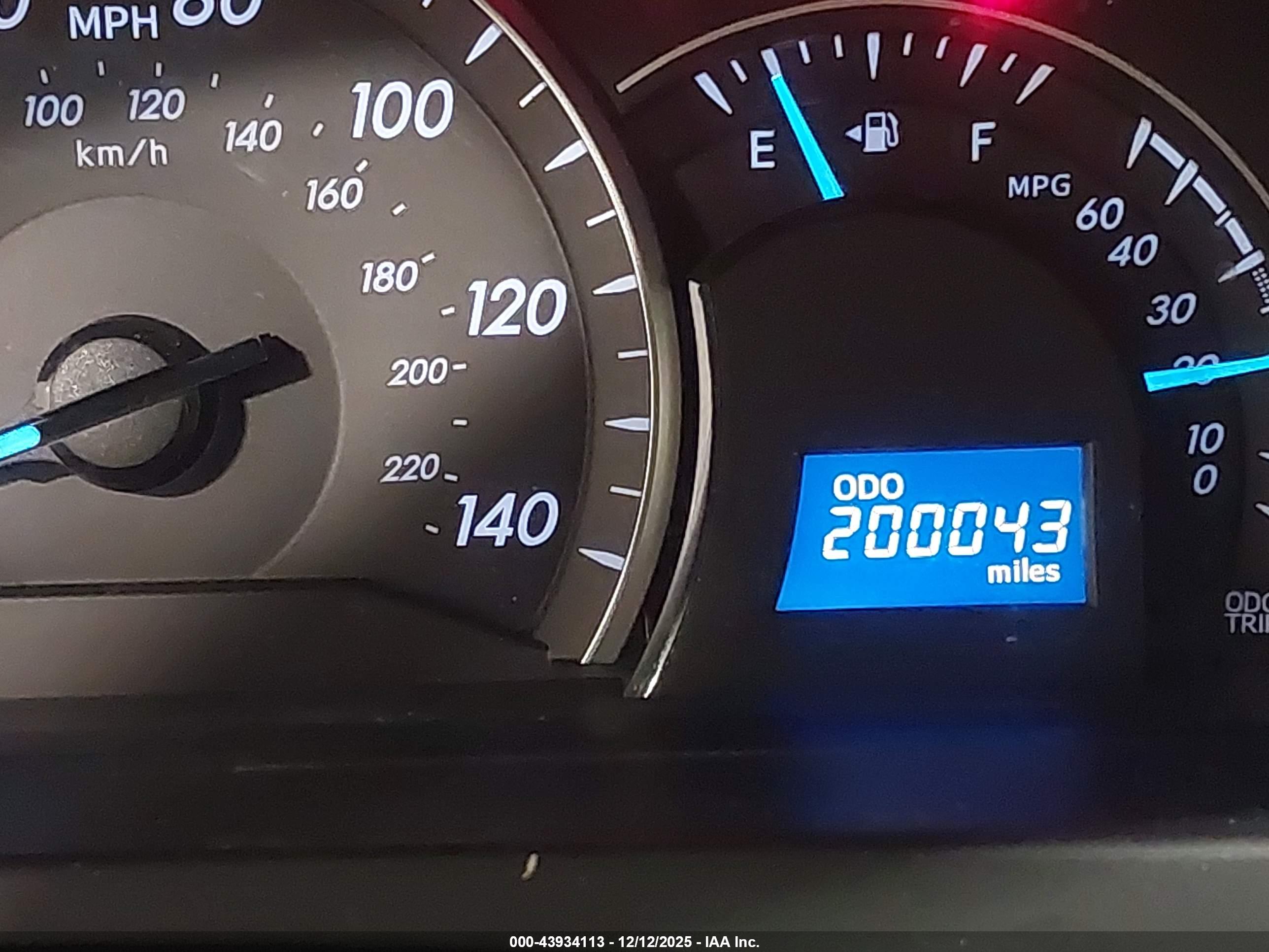 TOYOTA CAMRY image 7