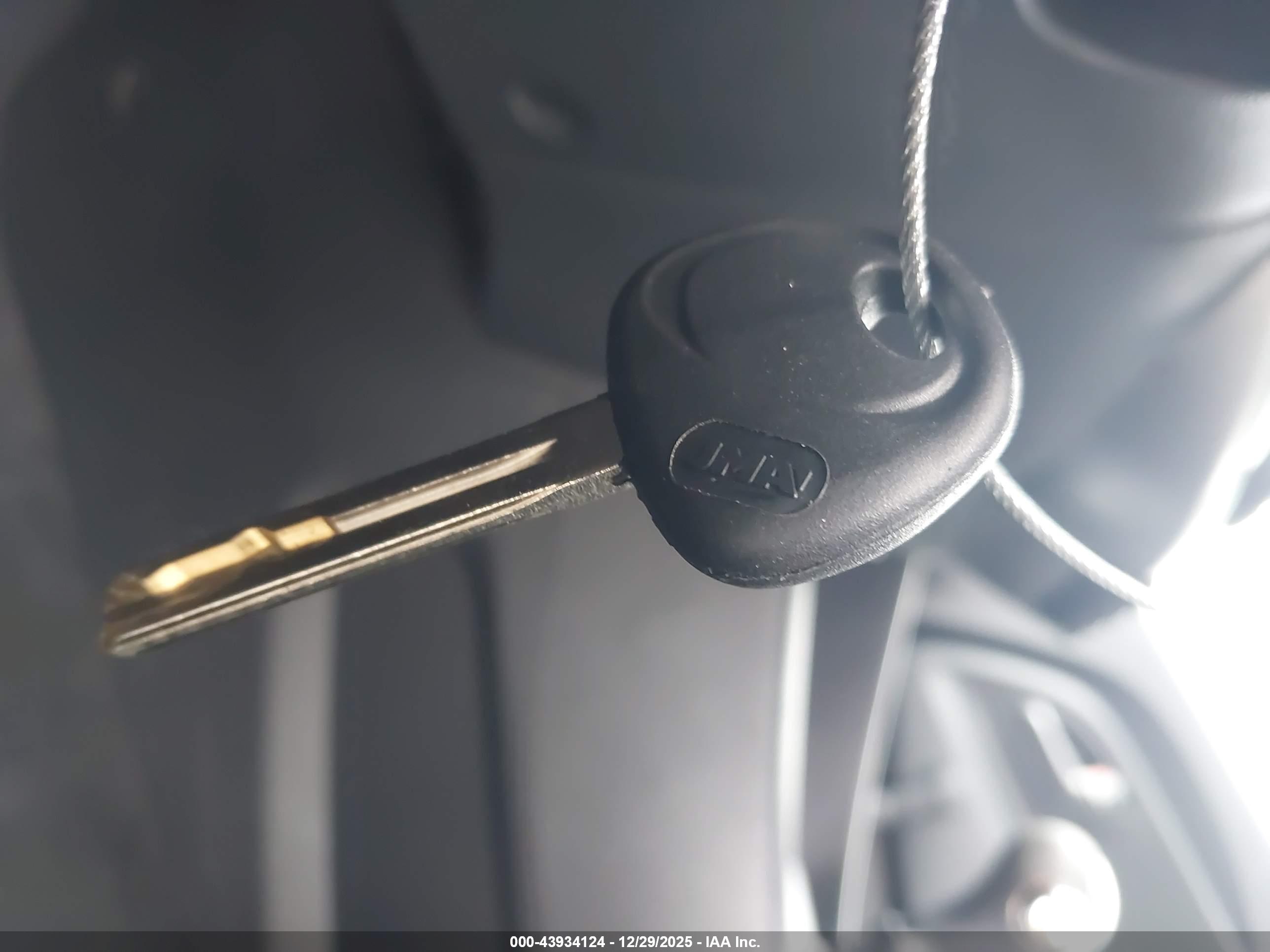 KIA RIO image 11