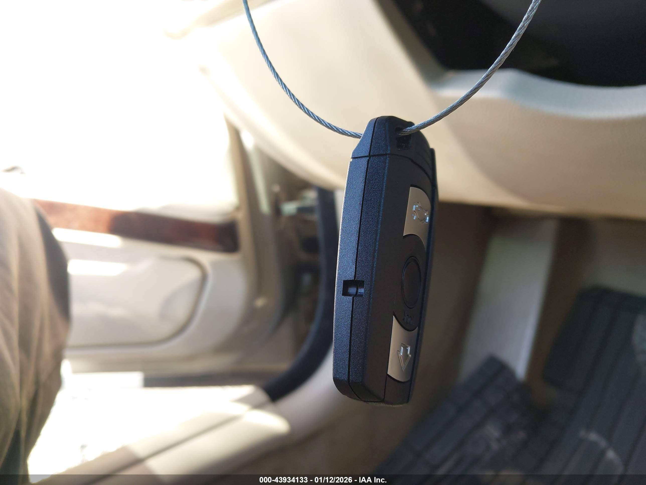 BMW 328I image 11