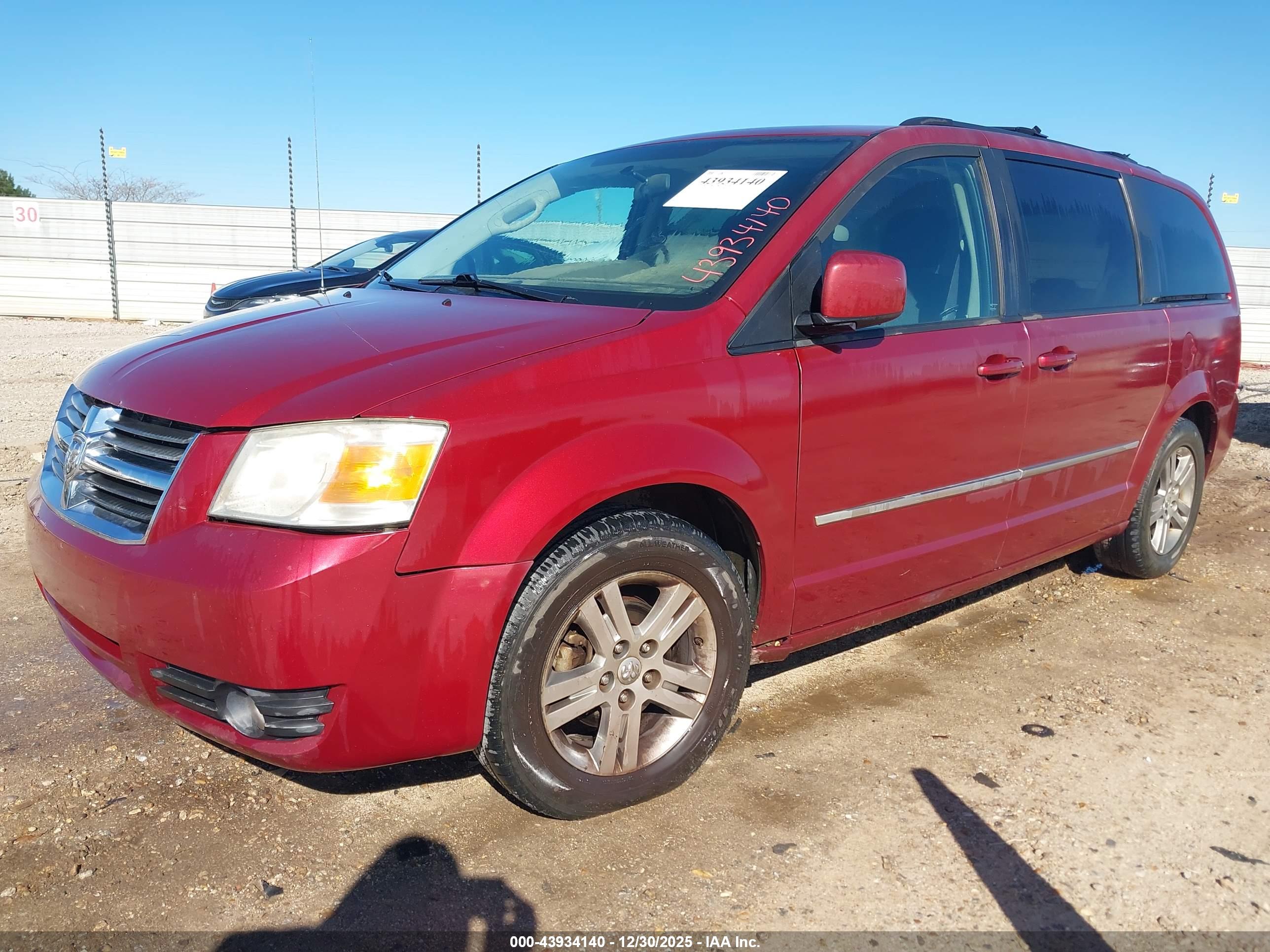 DODGE GRAND image 2