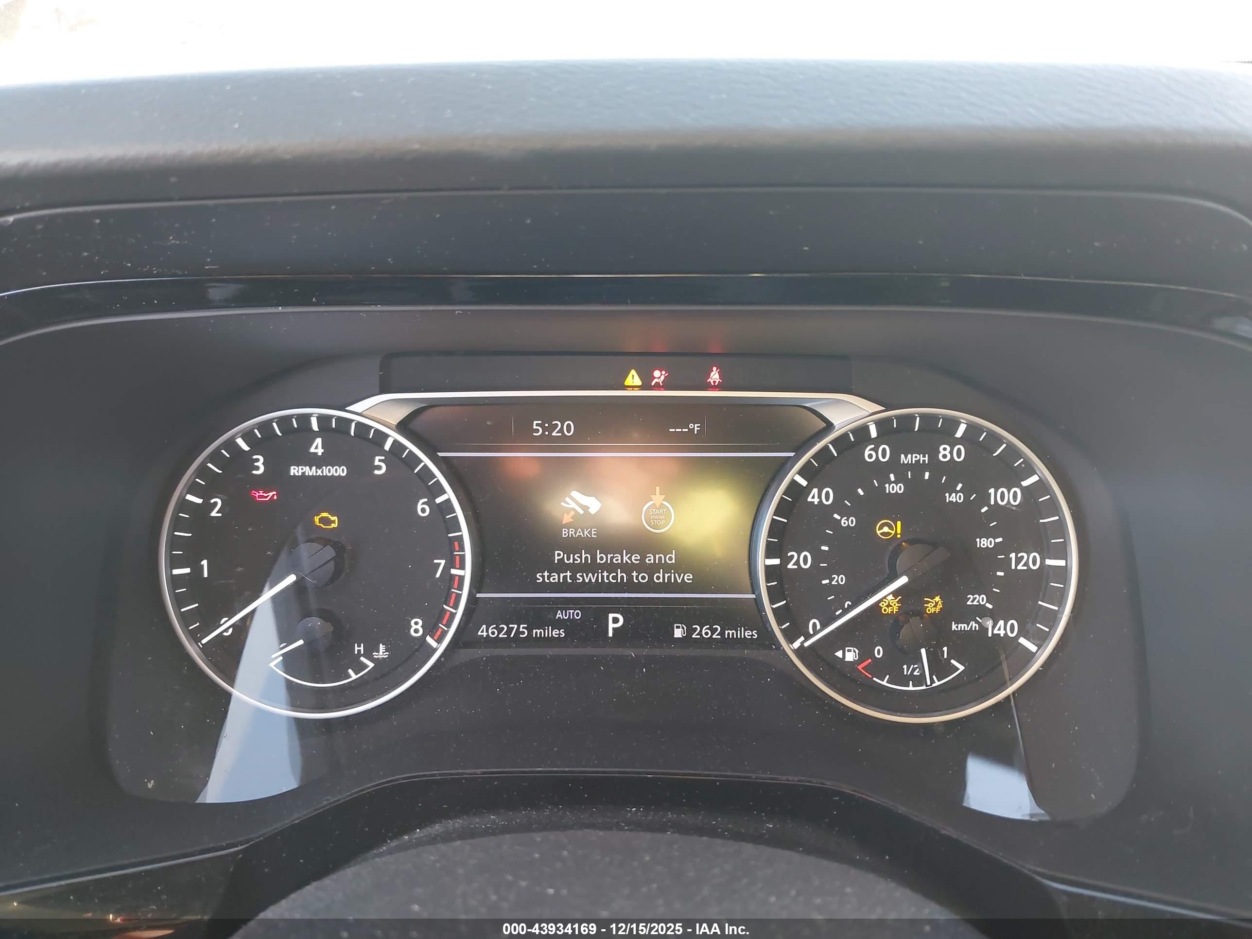NISSAN PATHFINDER image 7