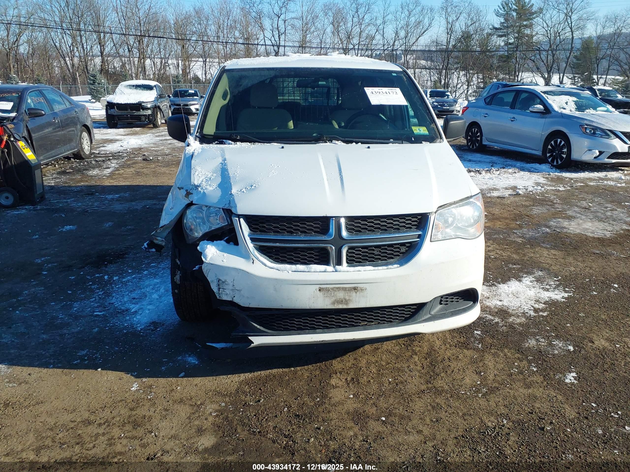 DODGE GRAND image 6