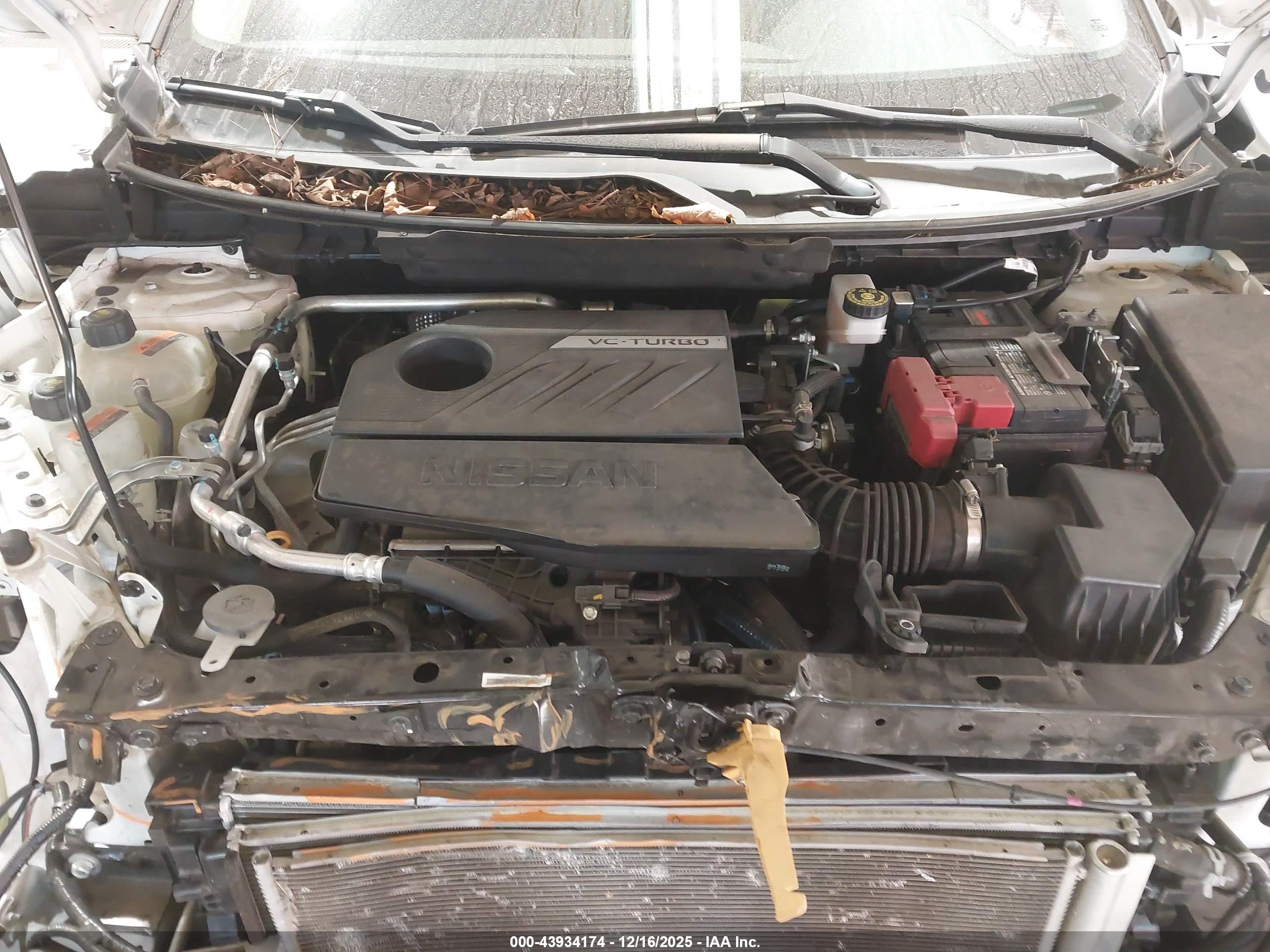 NISSAN ROGUE image 10