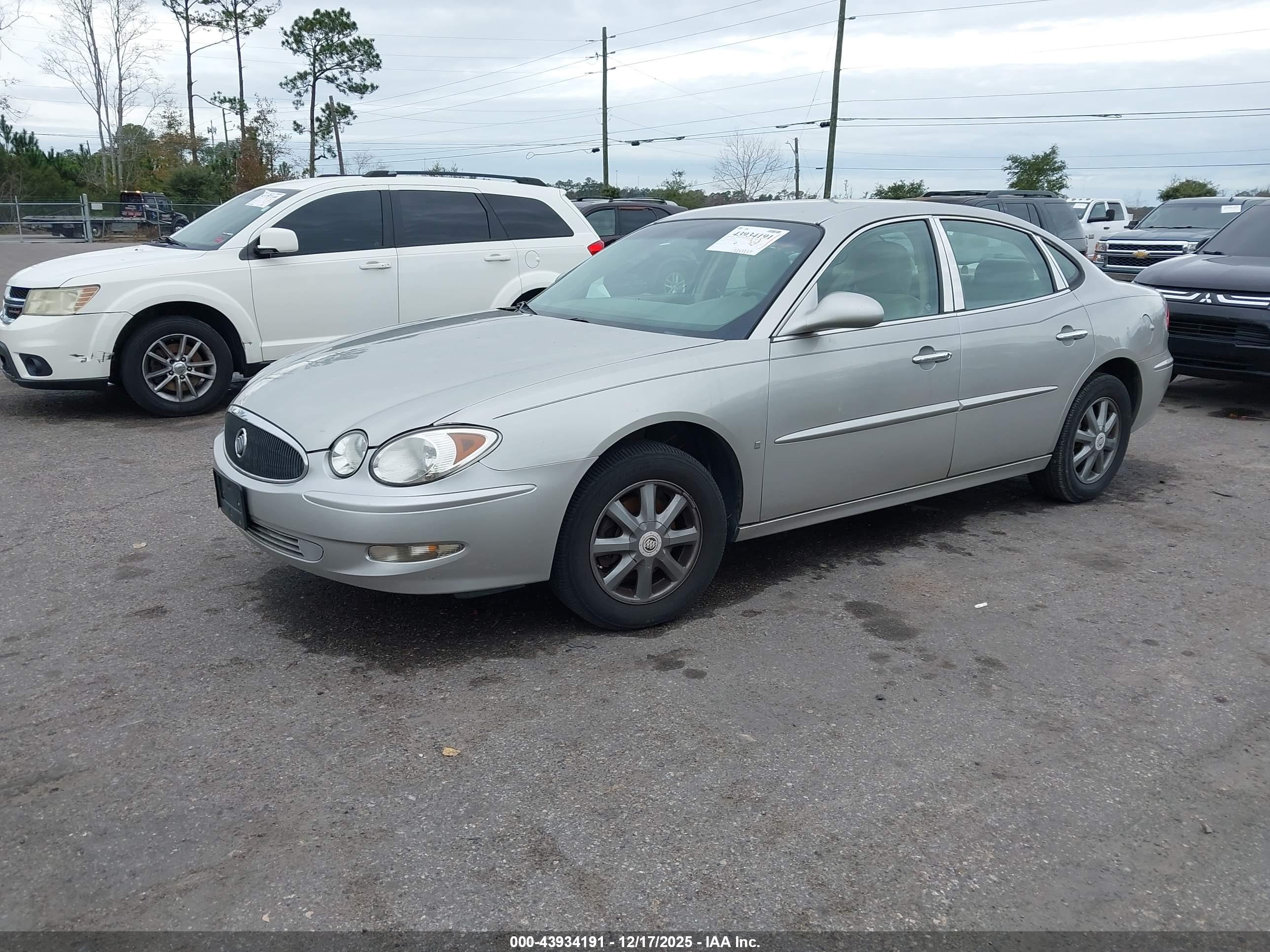 BUICK LACROSSE image 2