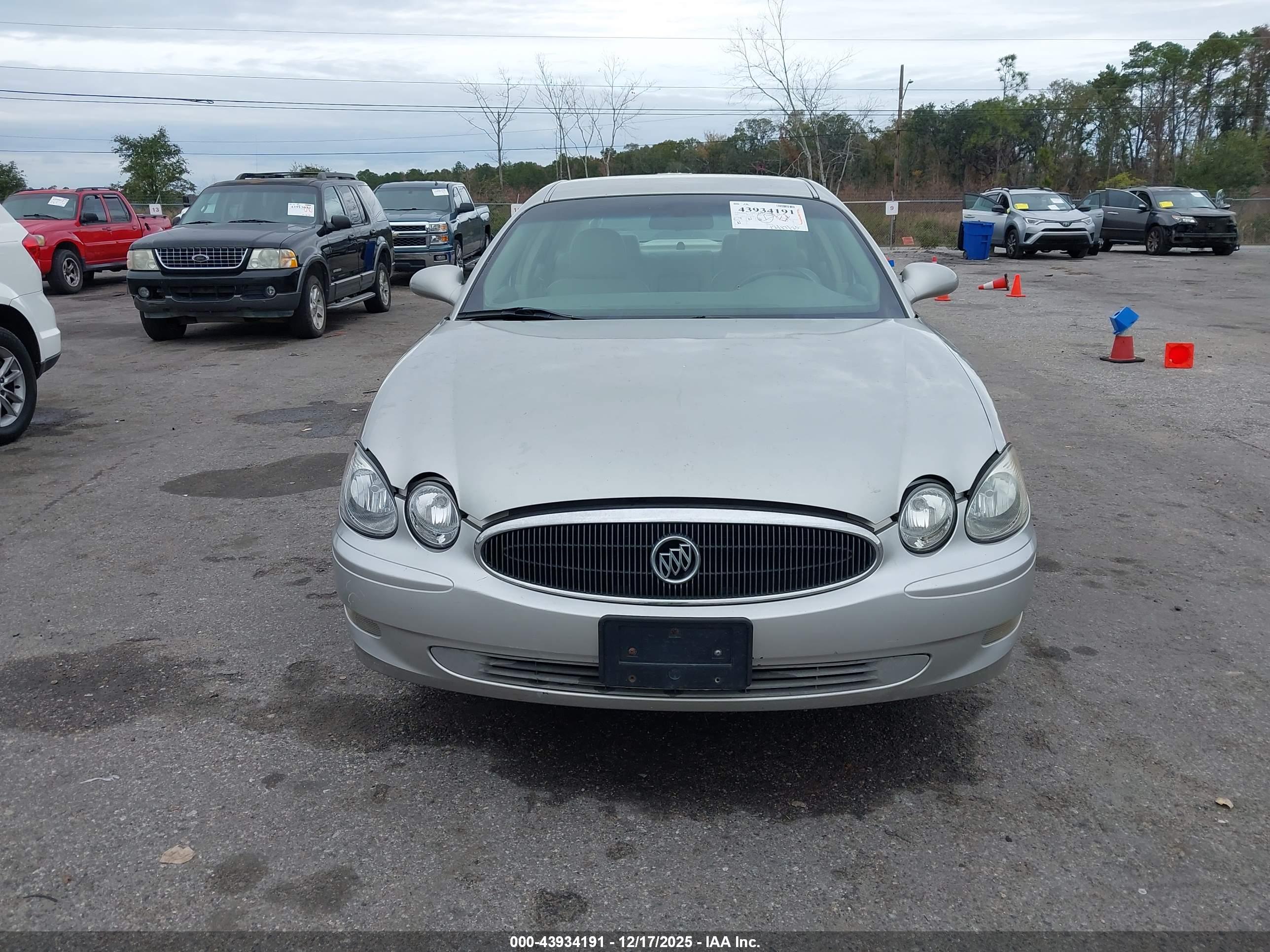 BUICK LACROSSE image 6