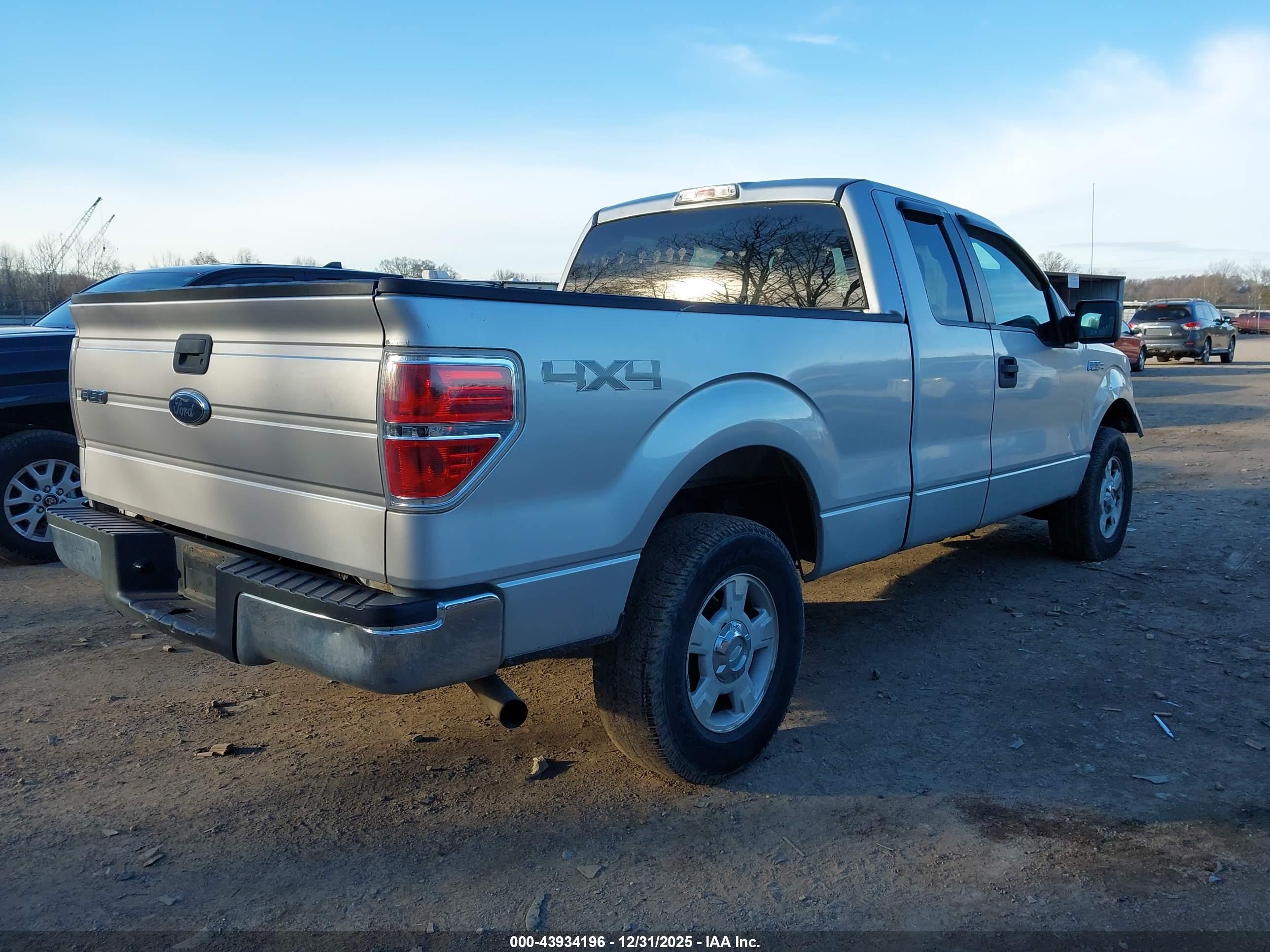 FORD F-150 image 4