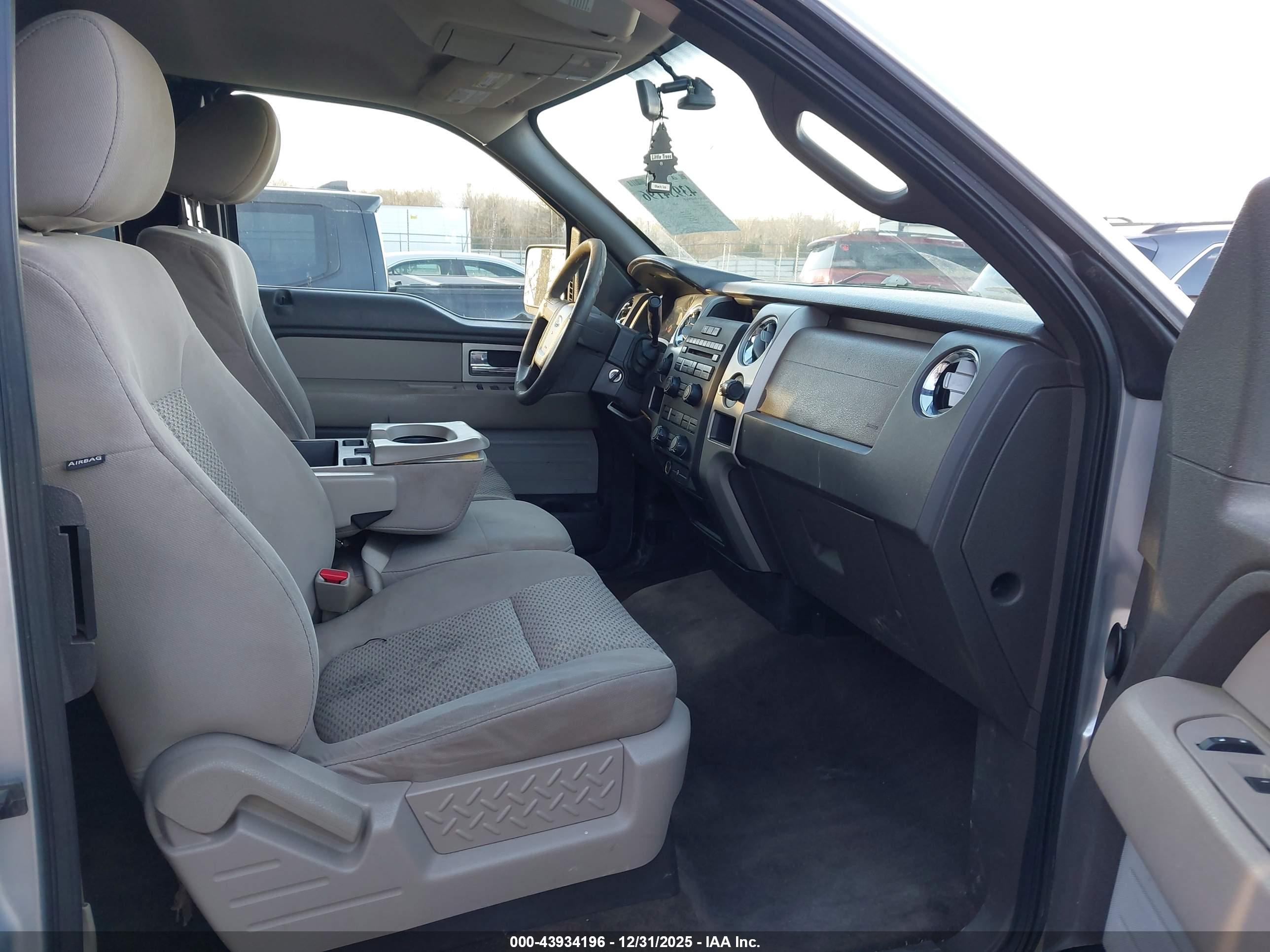 FORD F-150 image 5
