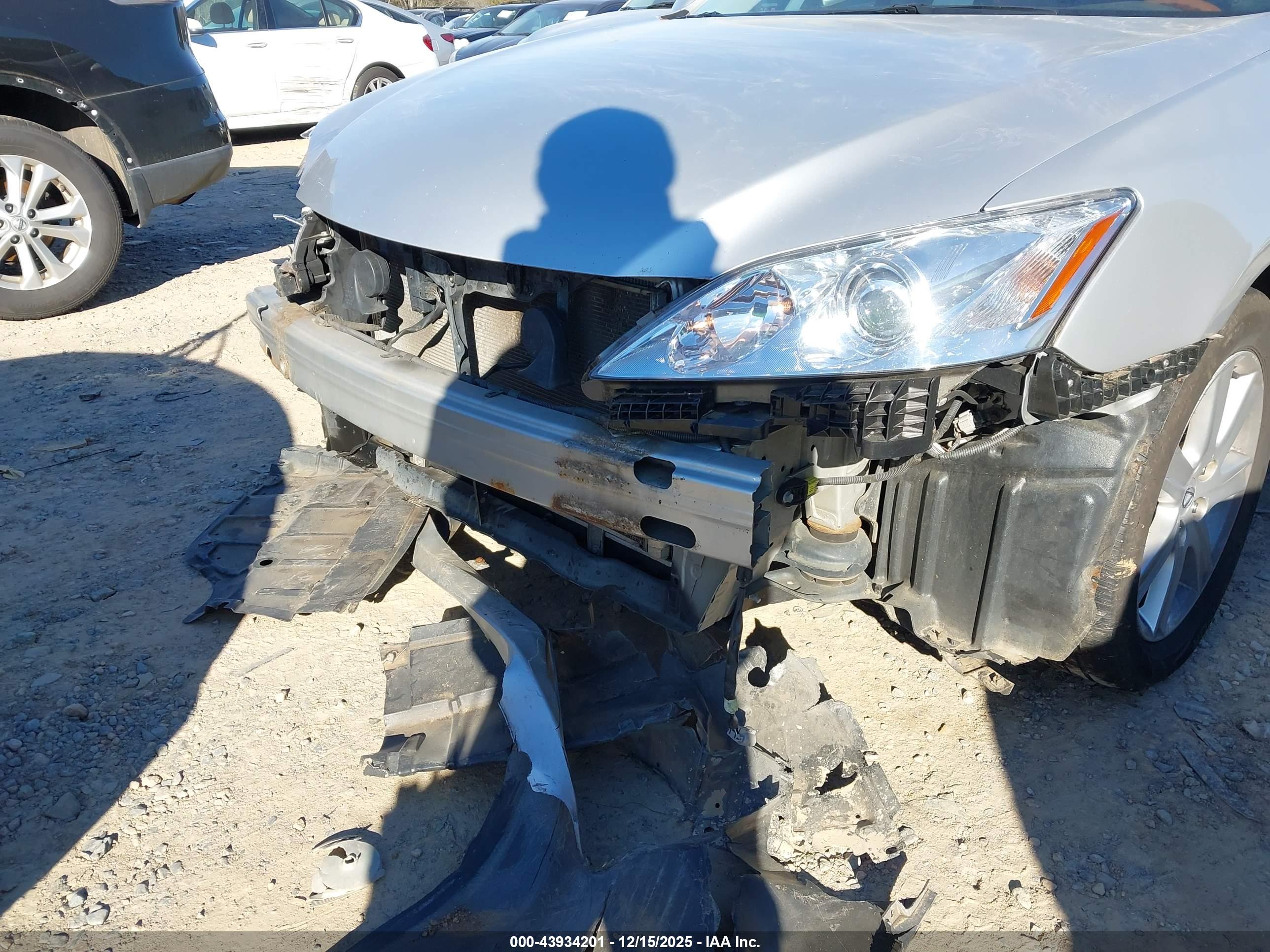 LEXUS ES image 6