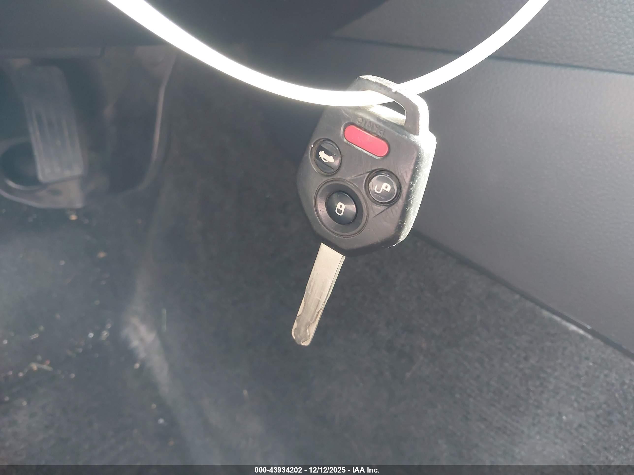 SUBARU LEGACY image 11