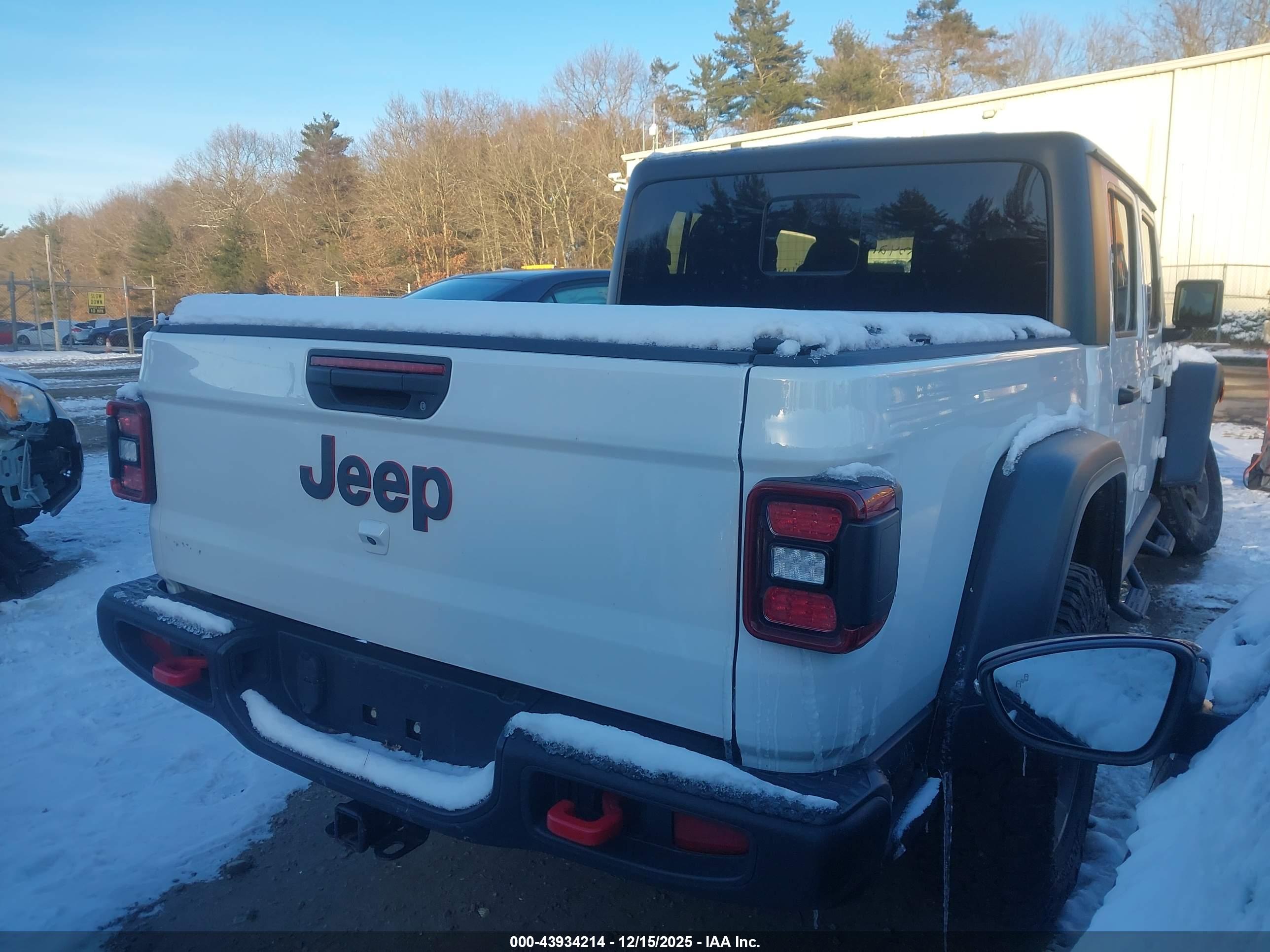 JEEP GLADIATOR image 4