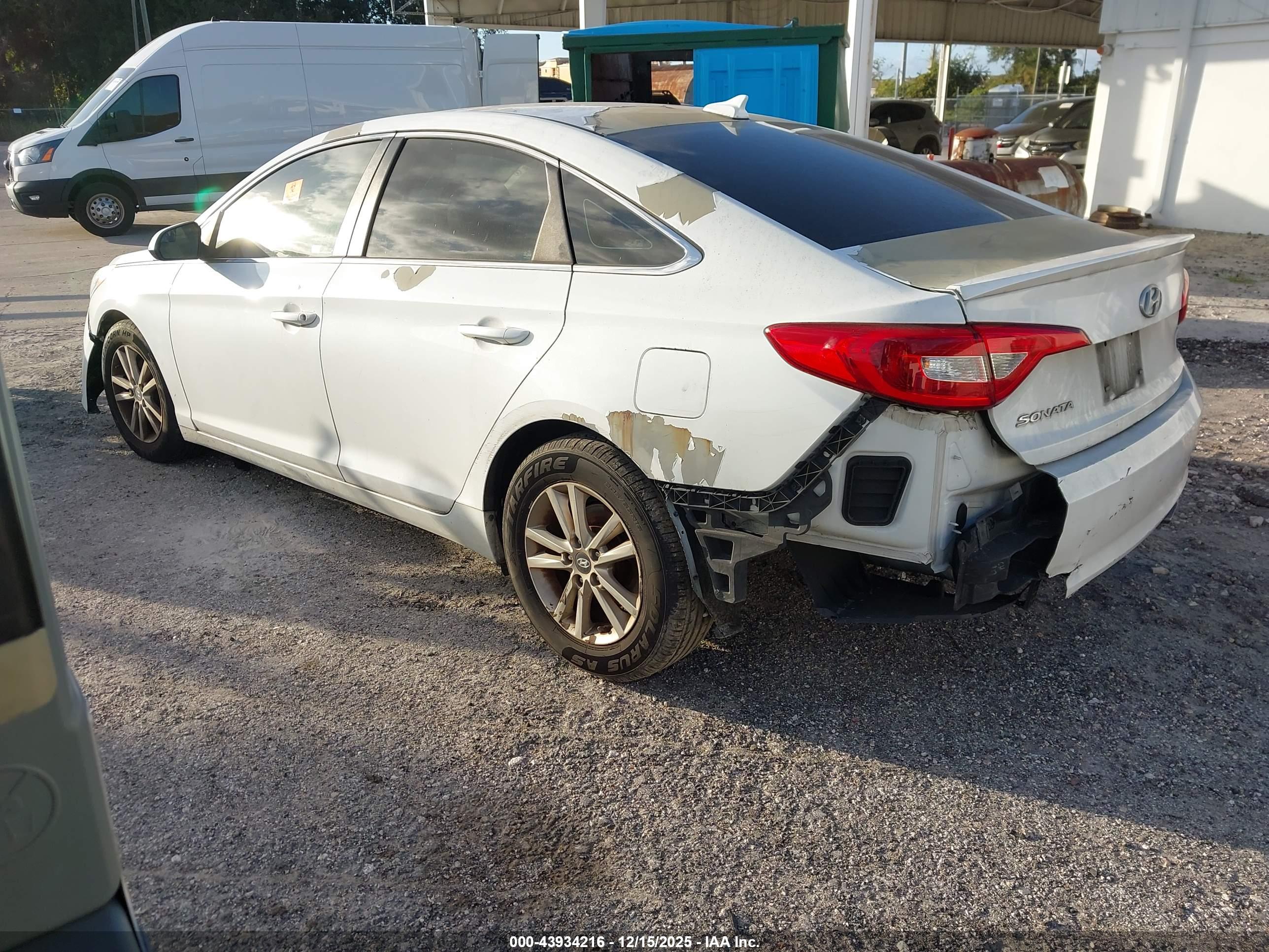 HYUNDAI SONATA image 3