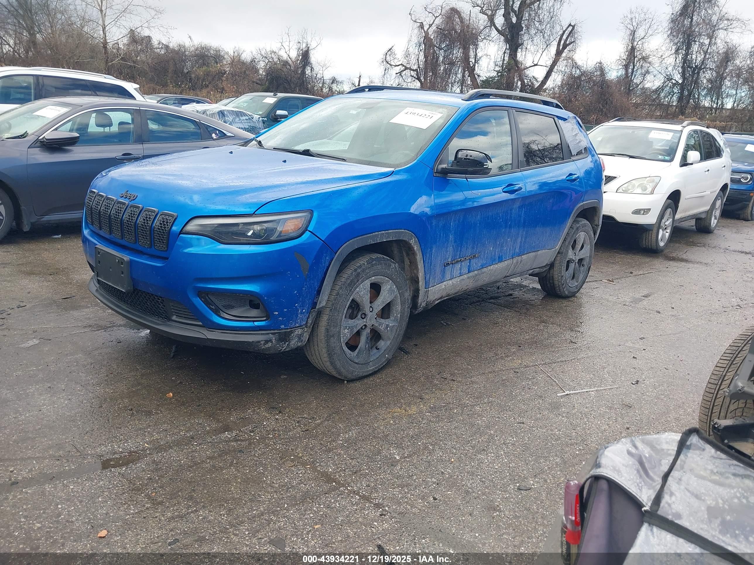 JEEP CHEROKEE image 2