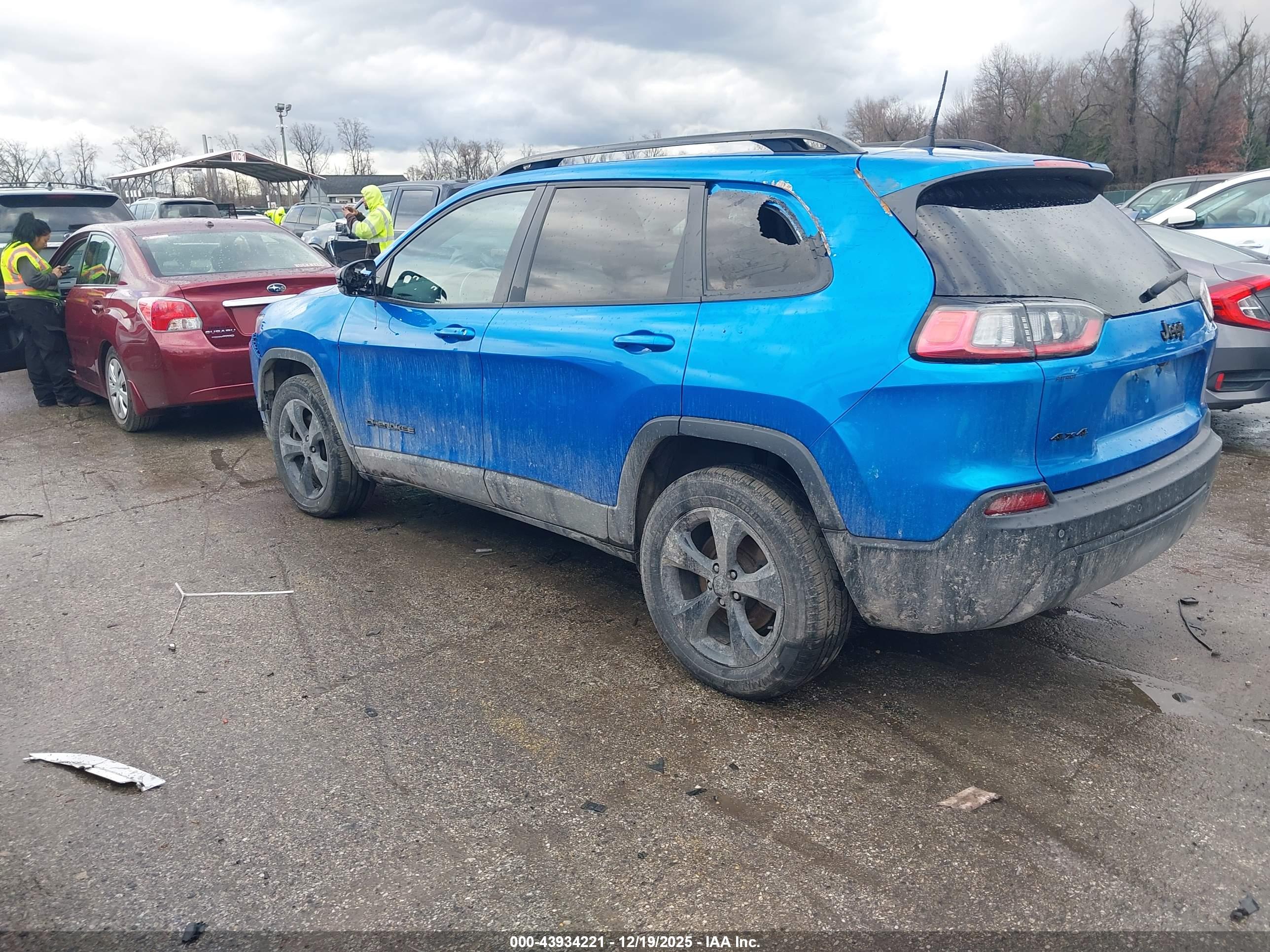 JEEP CHEROKEE image 3