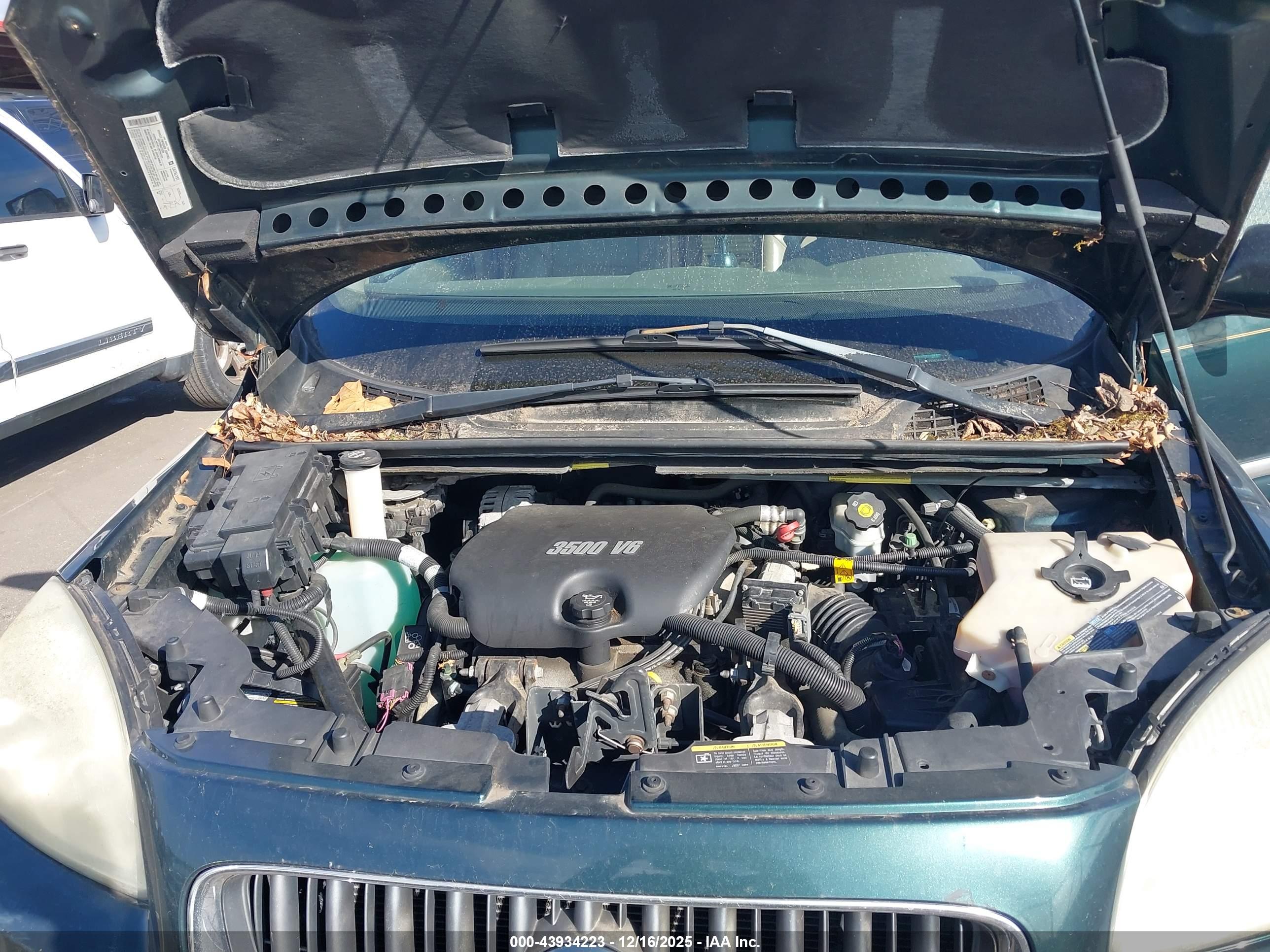 BUICK TERRAZA image 10