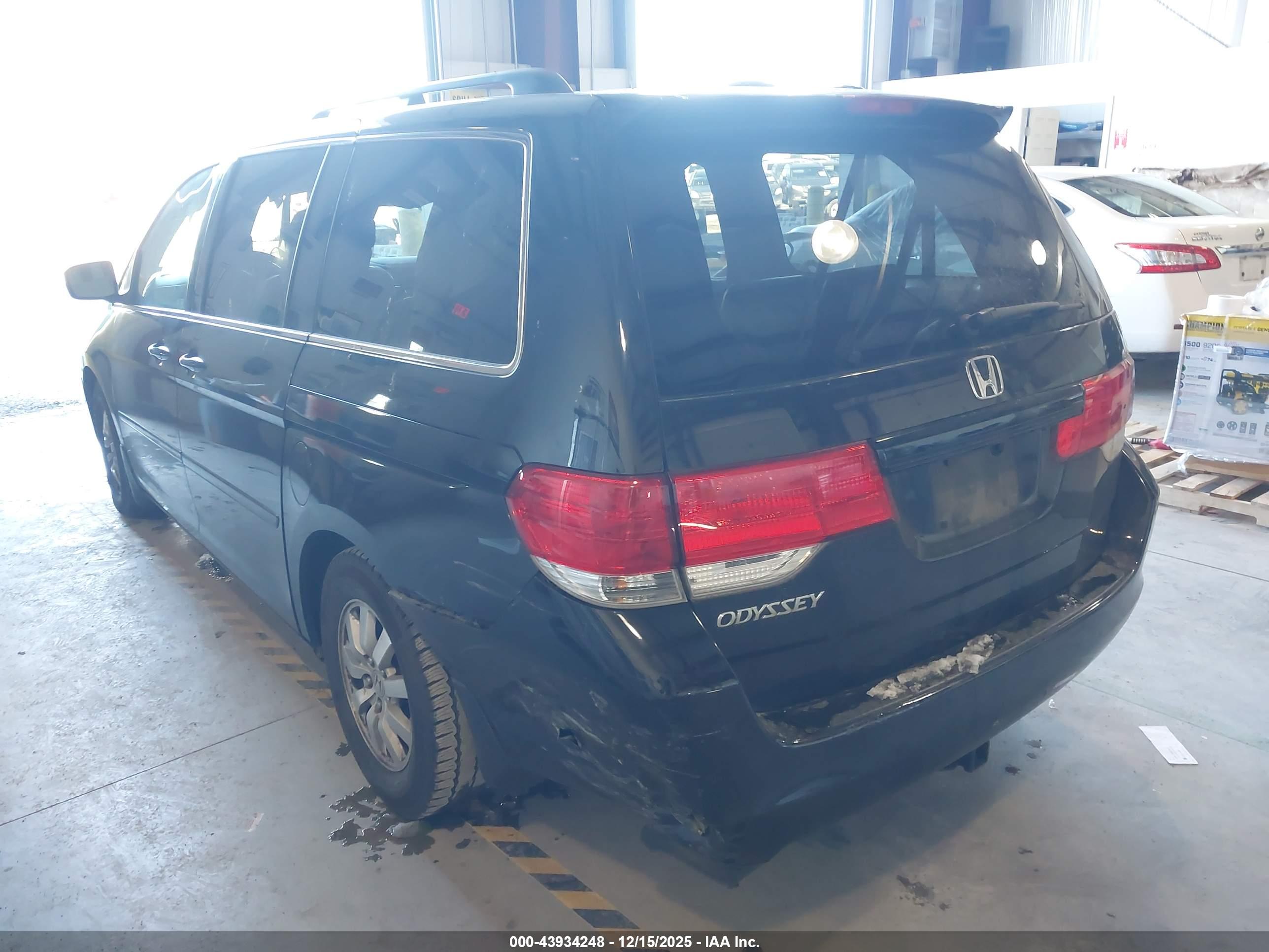 HONDA ODYSSEY image 6