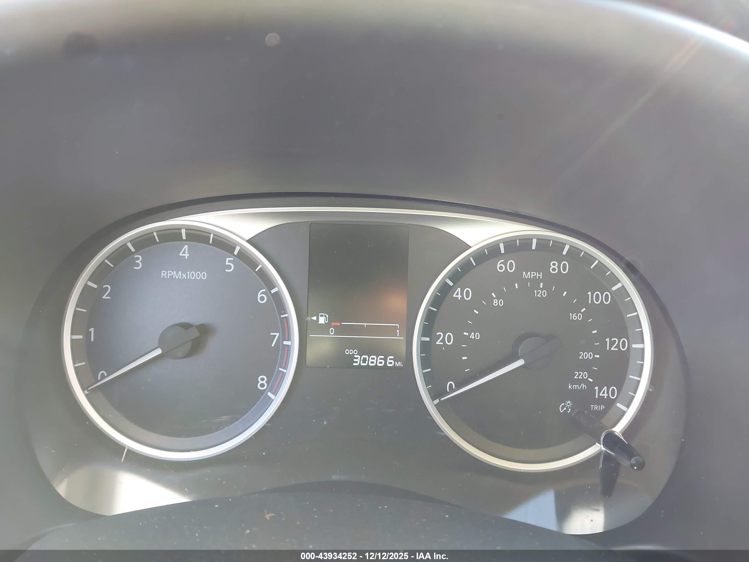 NISSAN KICKS image 7