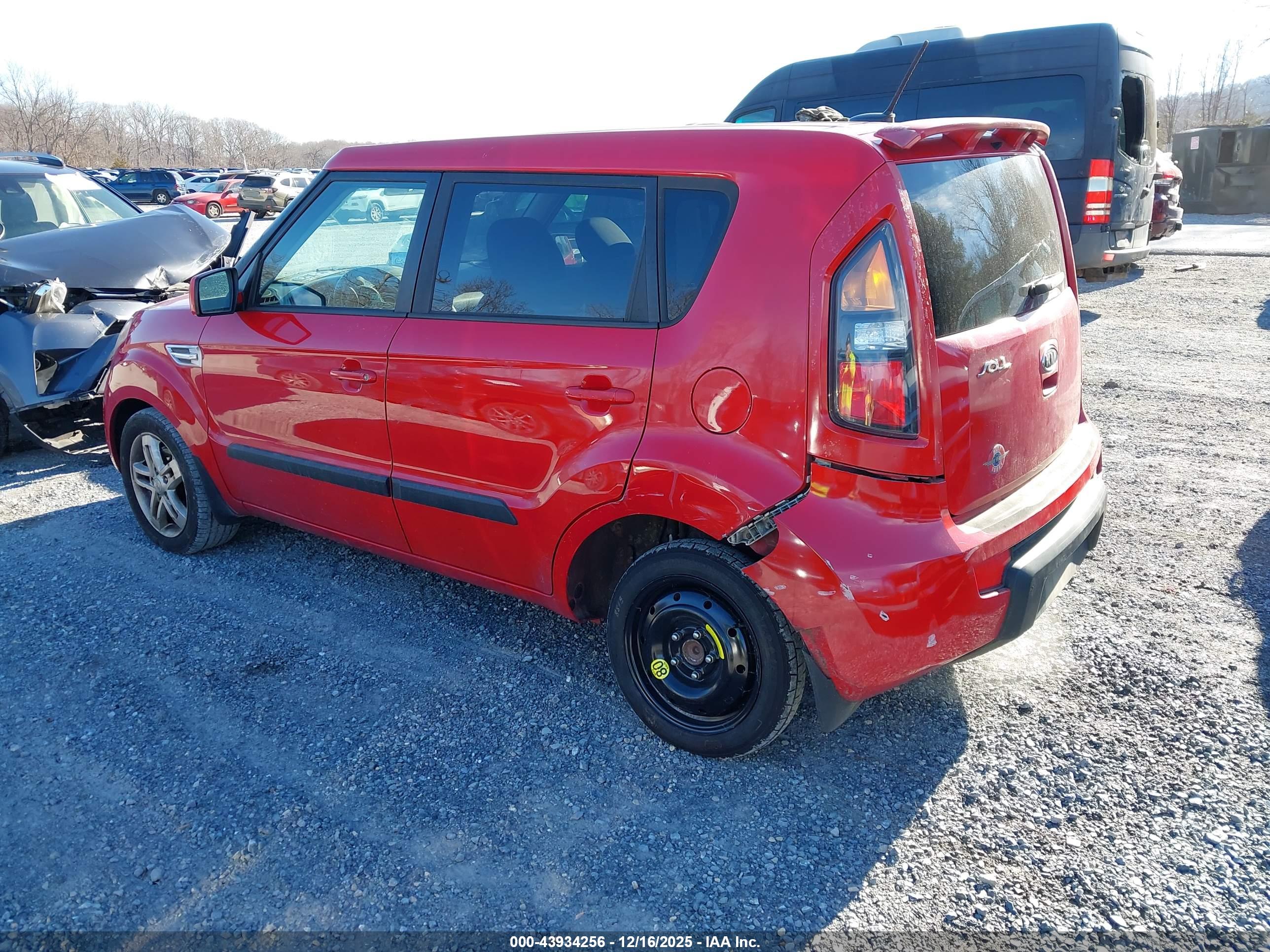 KIA SOUL image 3