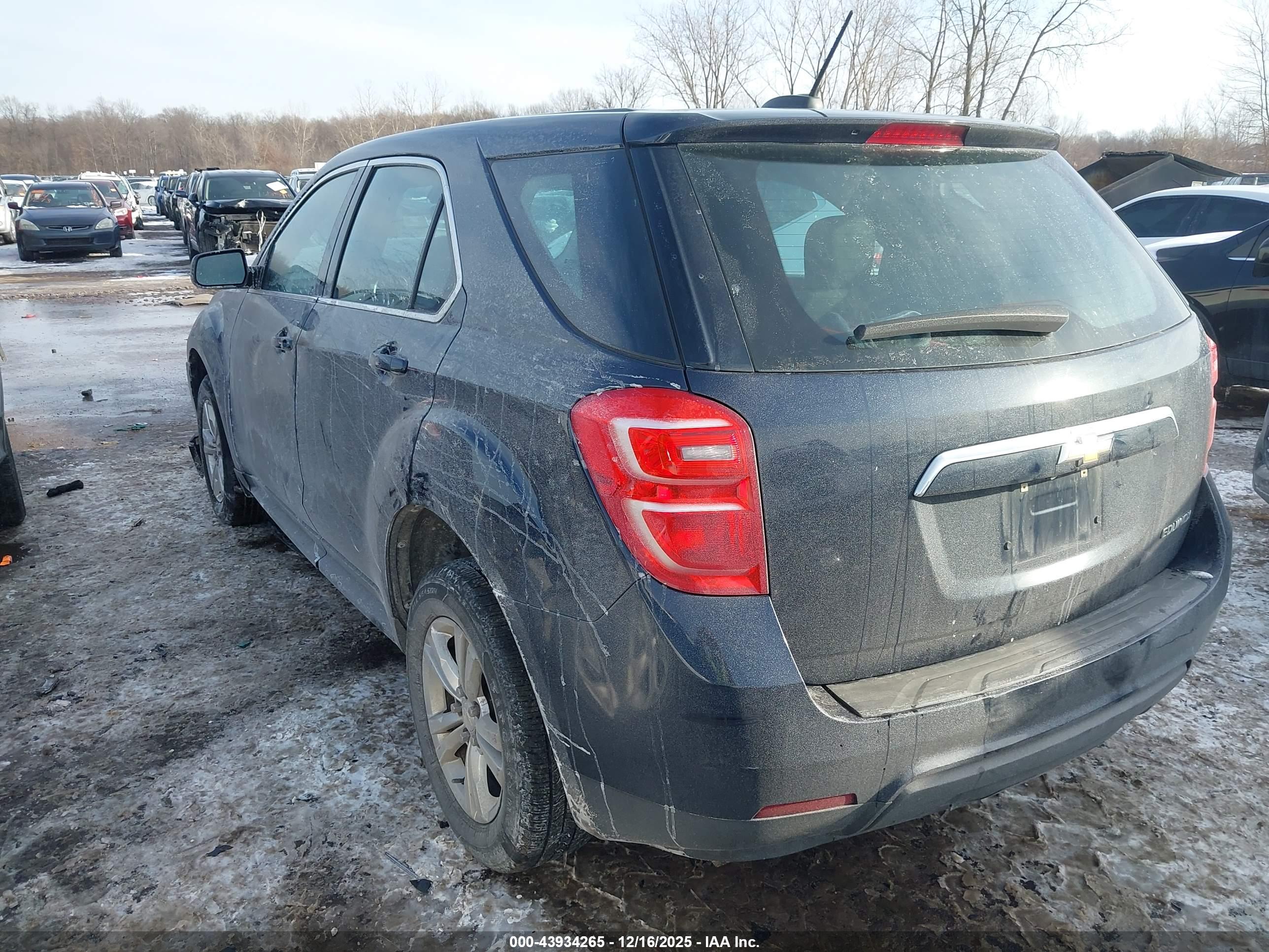 CHEVROLET EQUINOX image 3