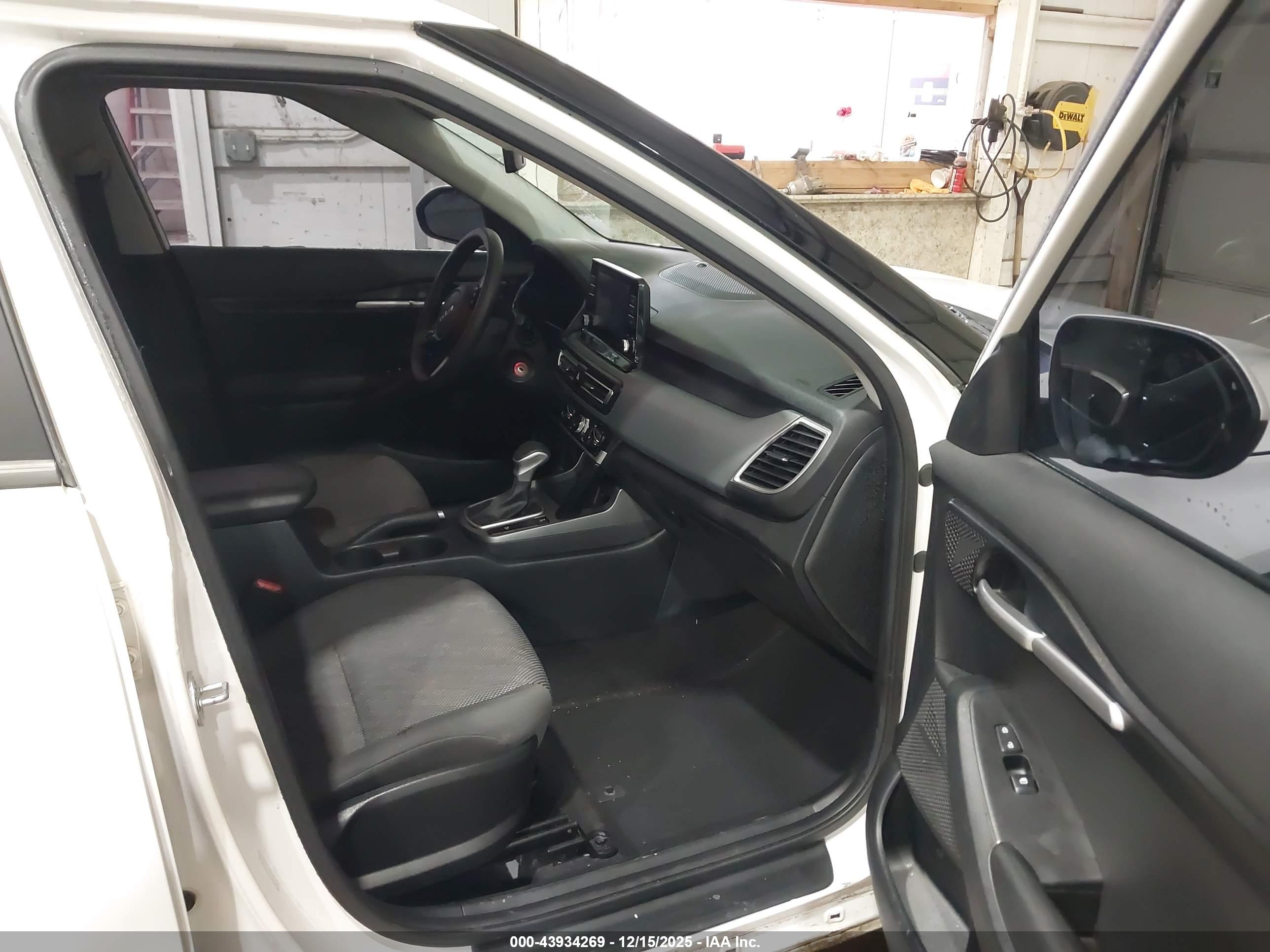 KIA SELTOS image 5