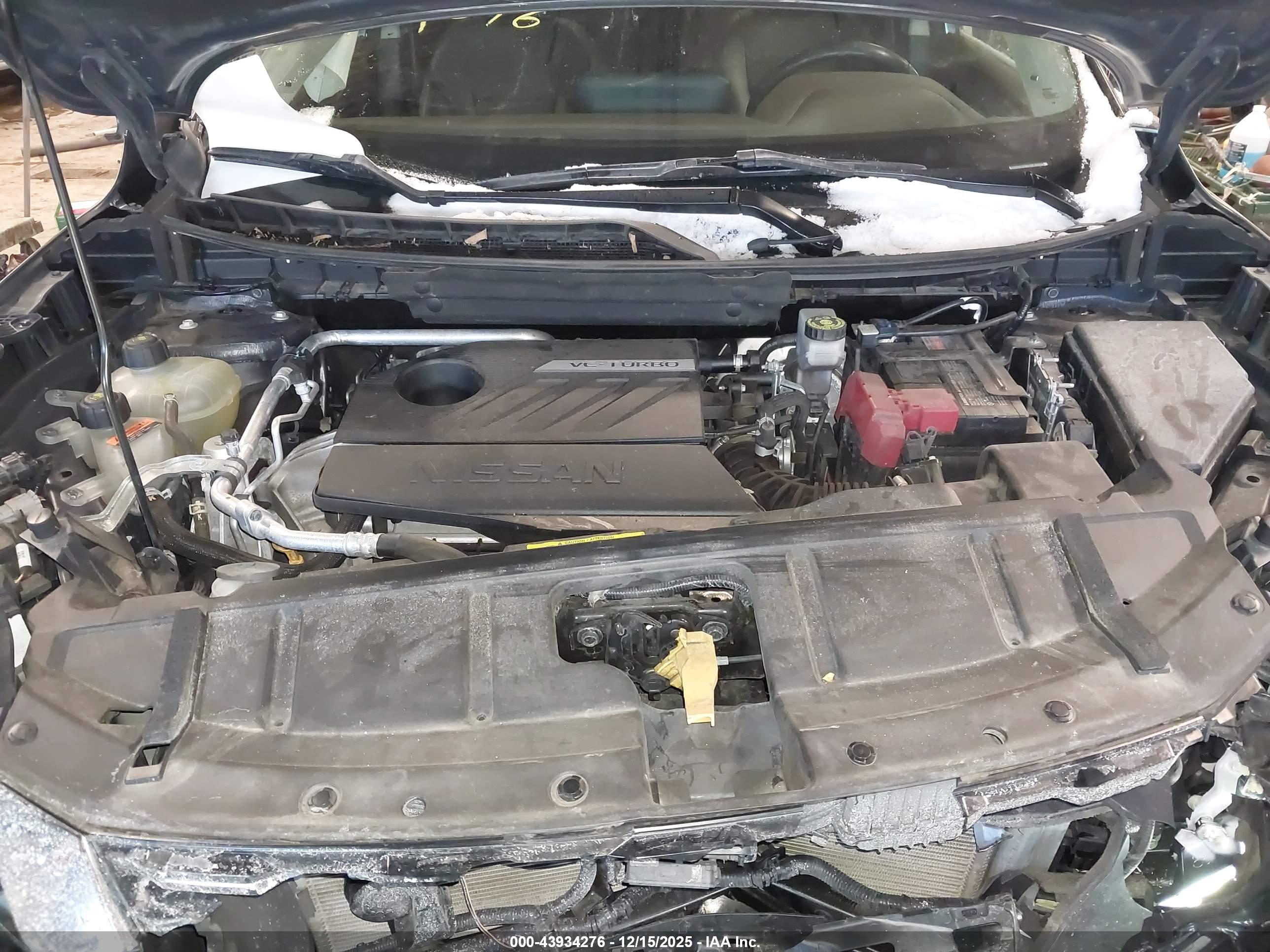 NISSAN ROGUE image 10