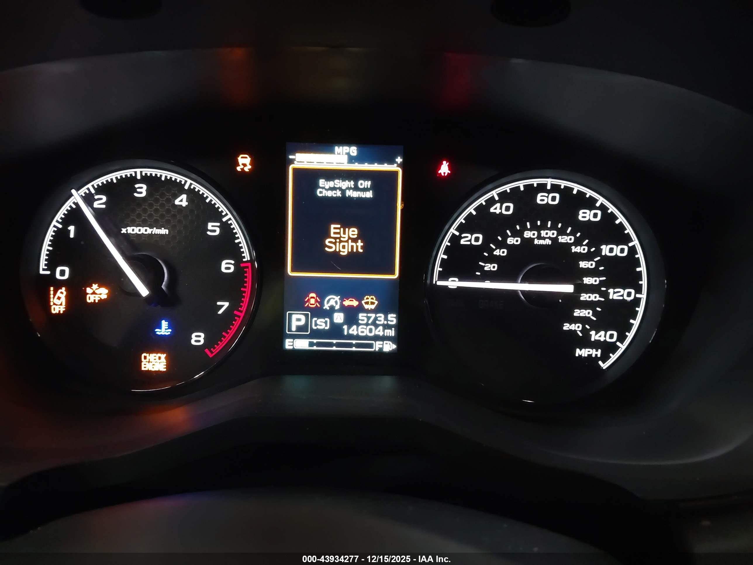 SUBARU FORESTER image 7