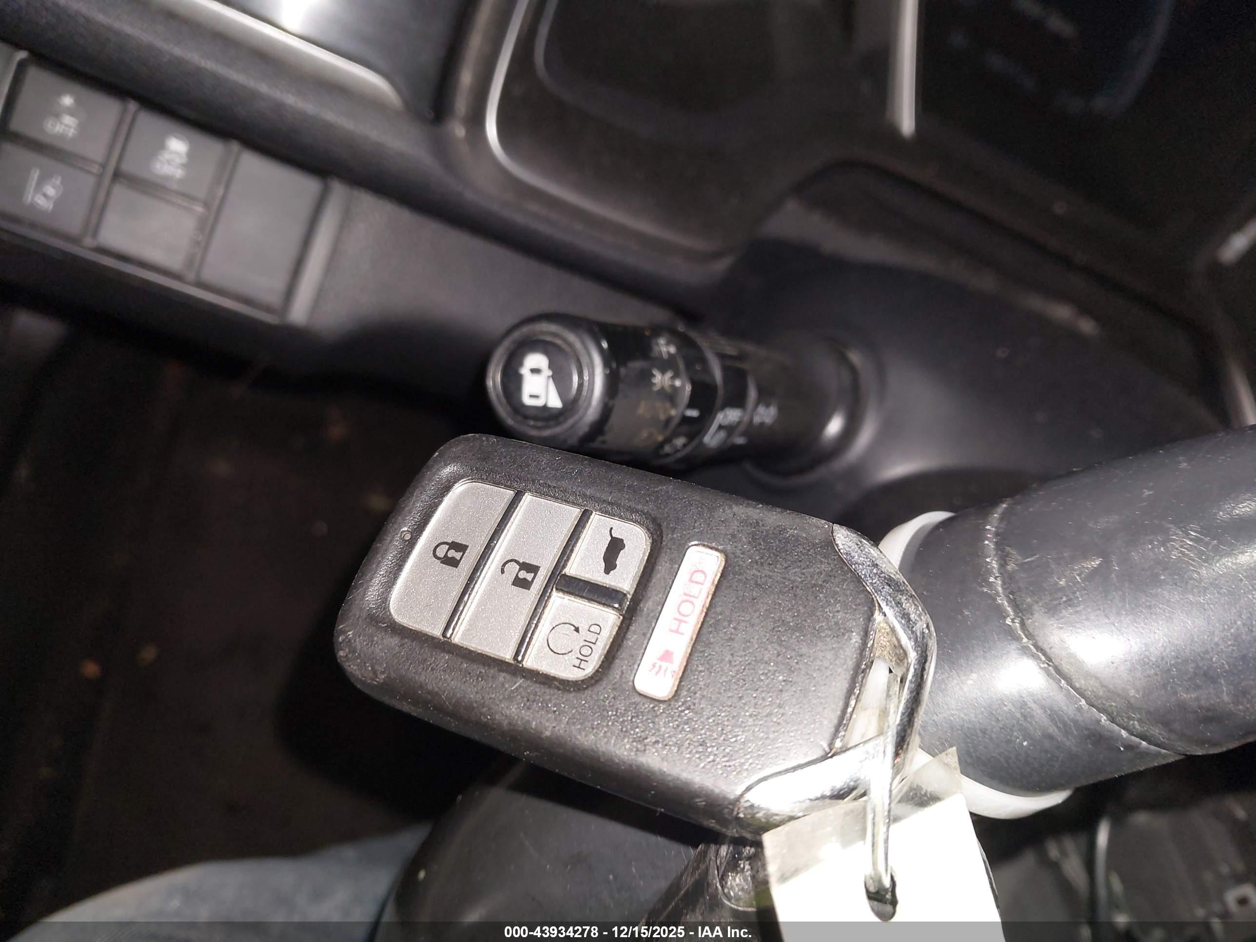 HONDA CIVIC image 11