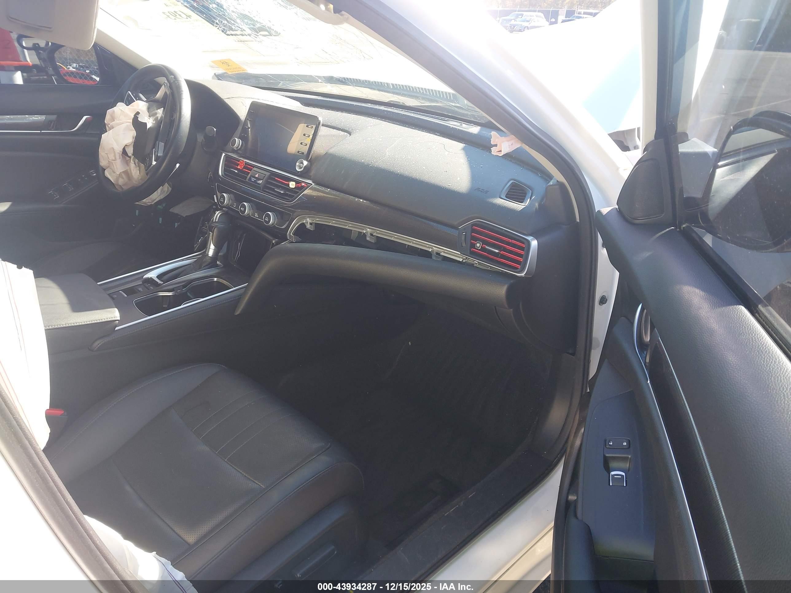 HONDA ACCORD image 5