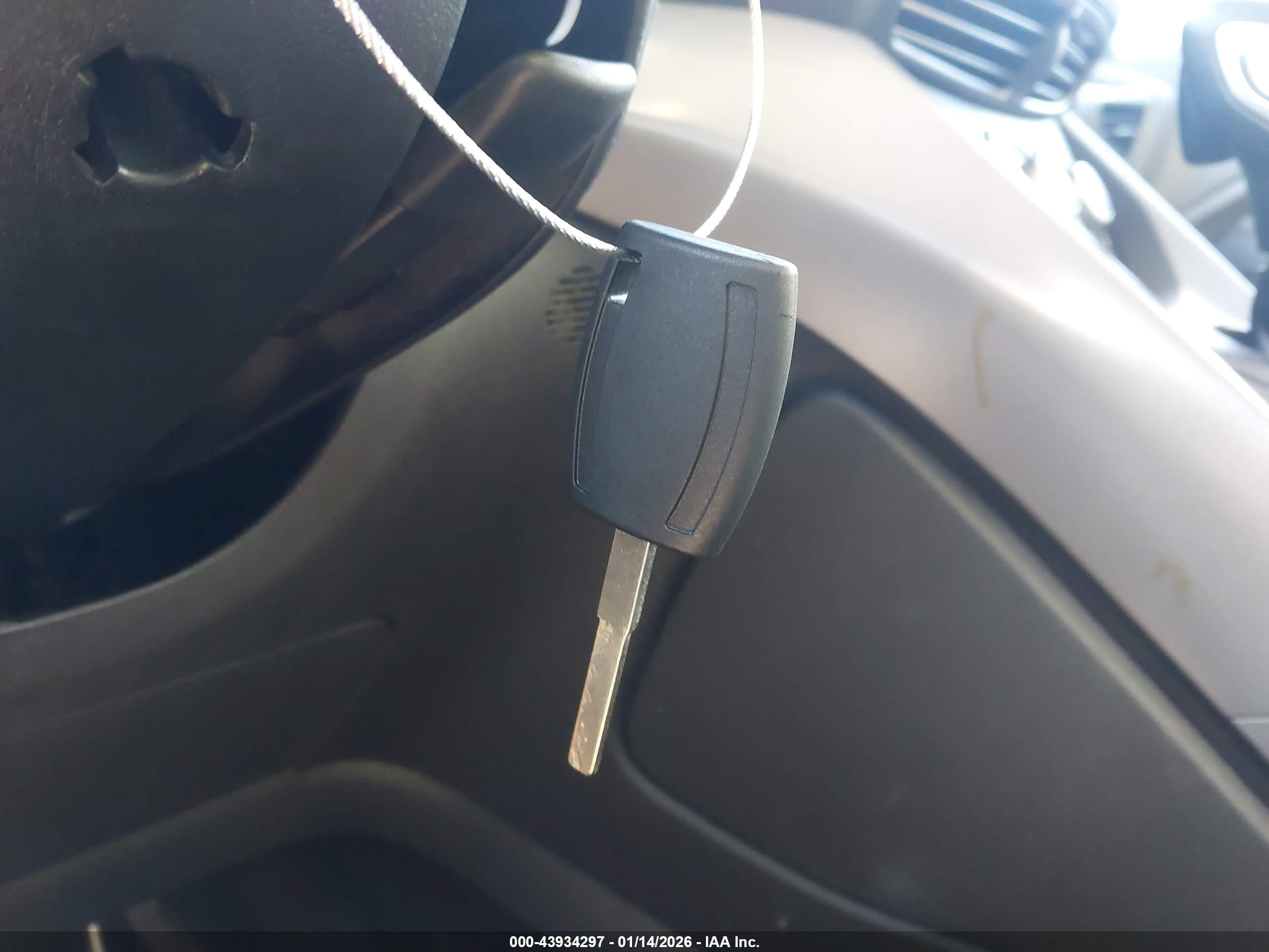 FORD ESCAPE image 11