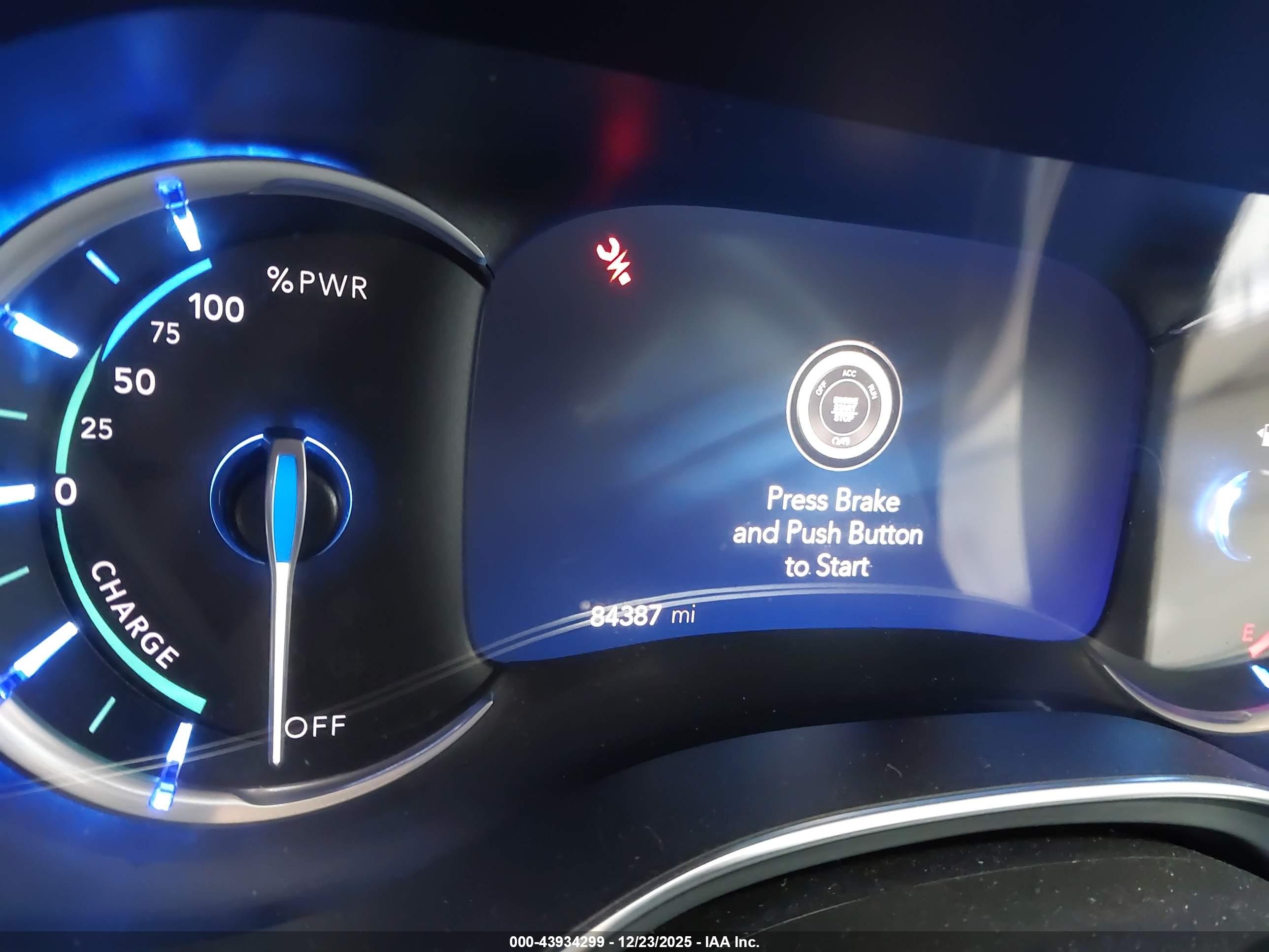 CHRYSLER PACIFICA image 7